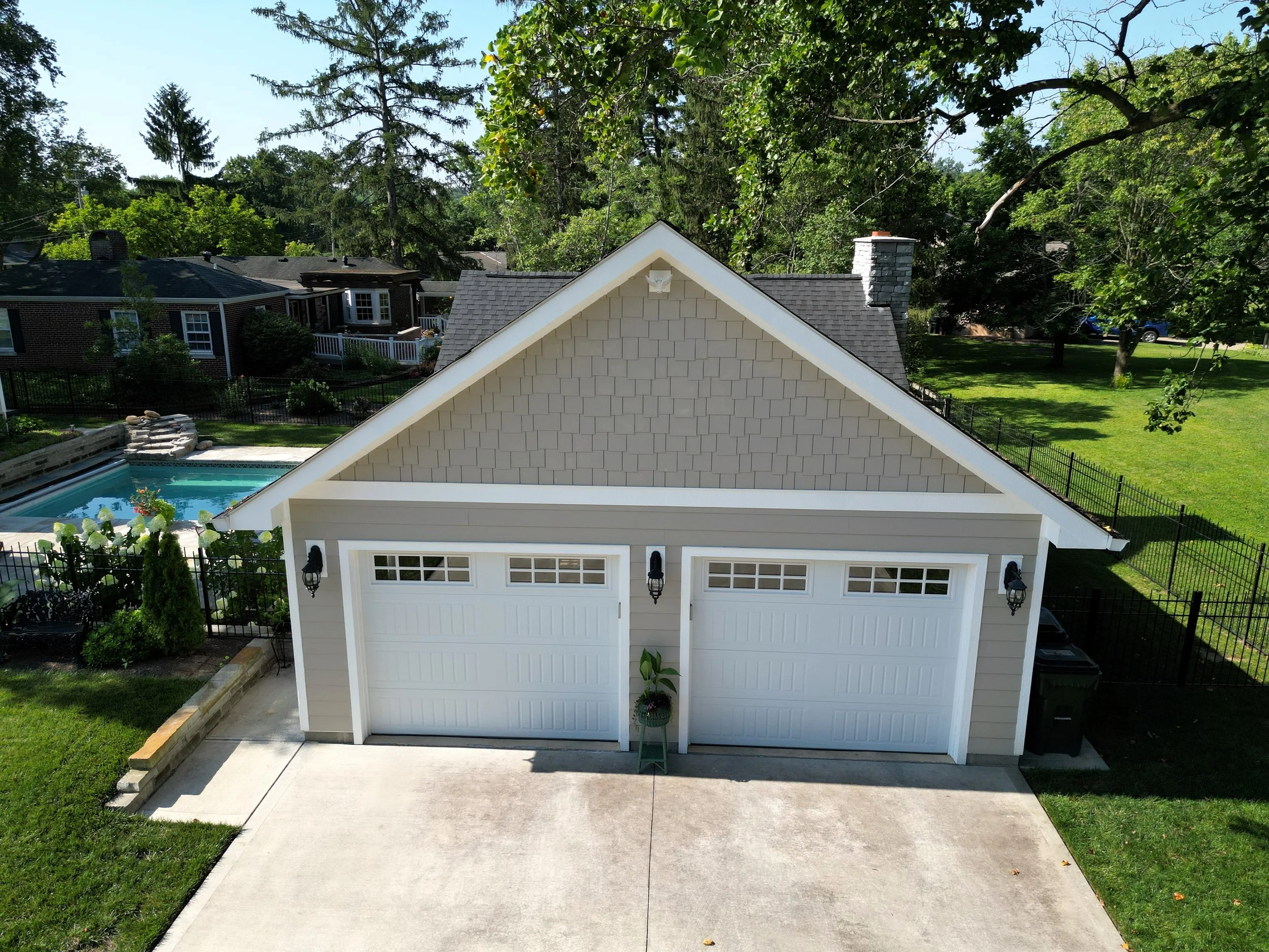 Abotts Garage website .jpg