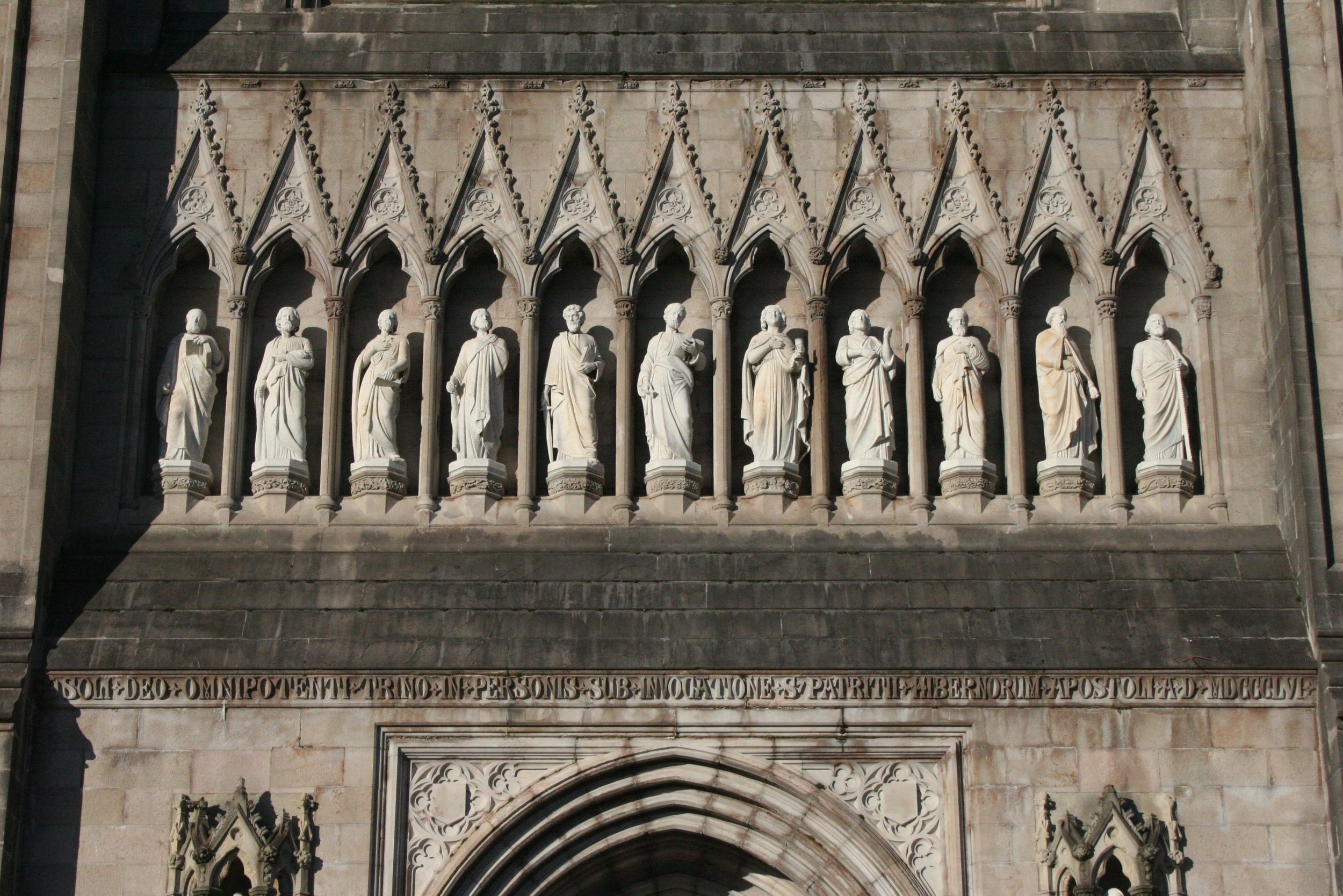 'From Carrara to Armagh: the cathedral marbles'