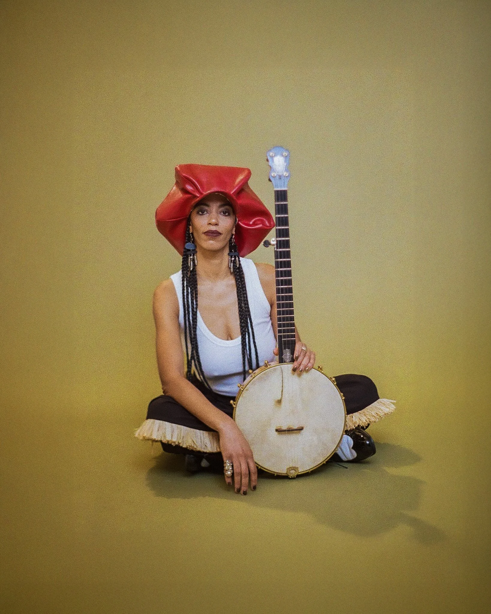 Clawhammer Banjo and Beyond w Hannah Mayree - November 7 & 8