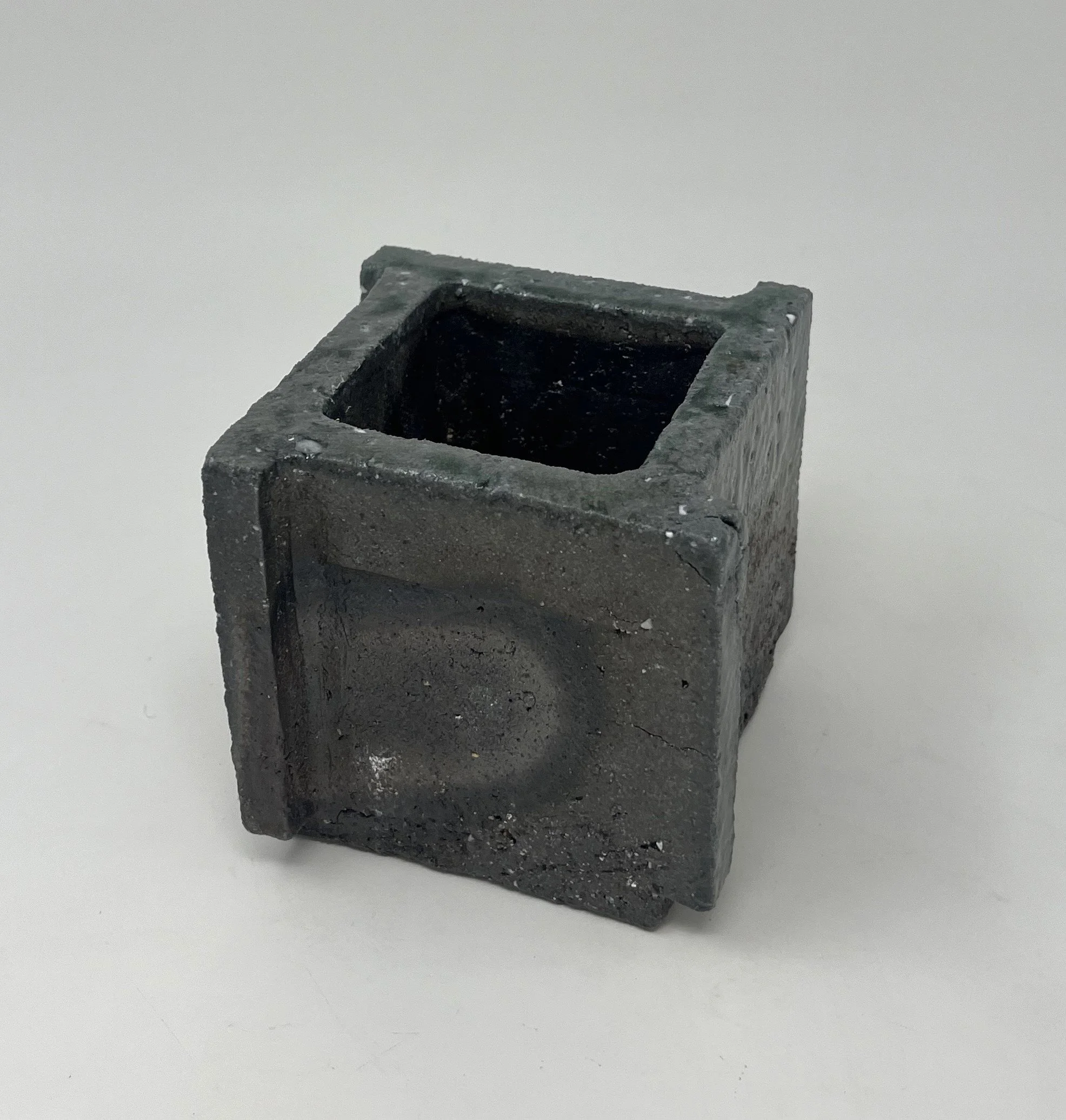 SinhaAntra Geometric Vase3a.jpeg