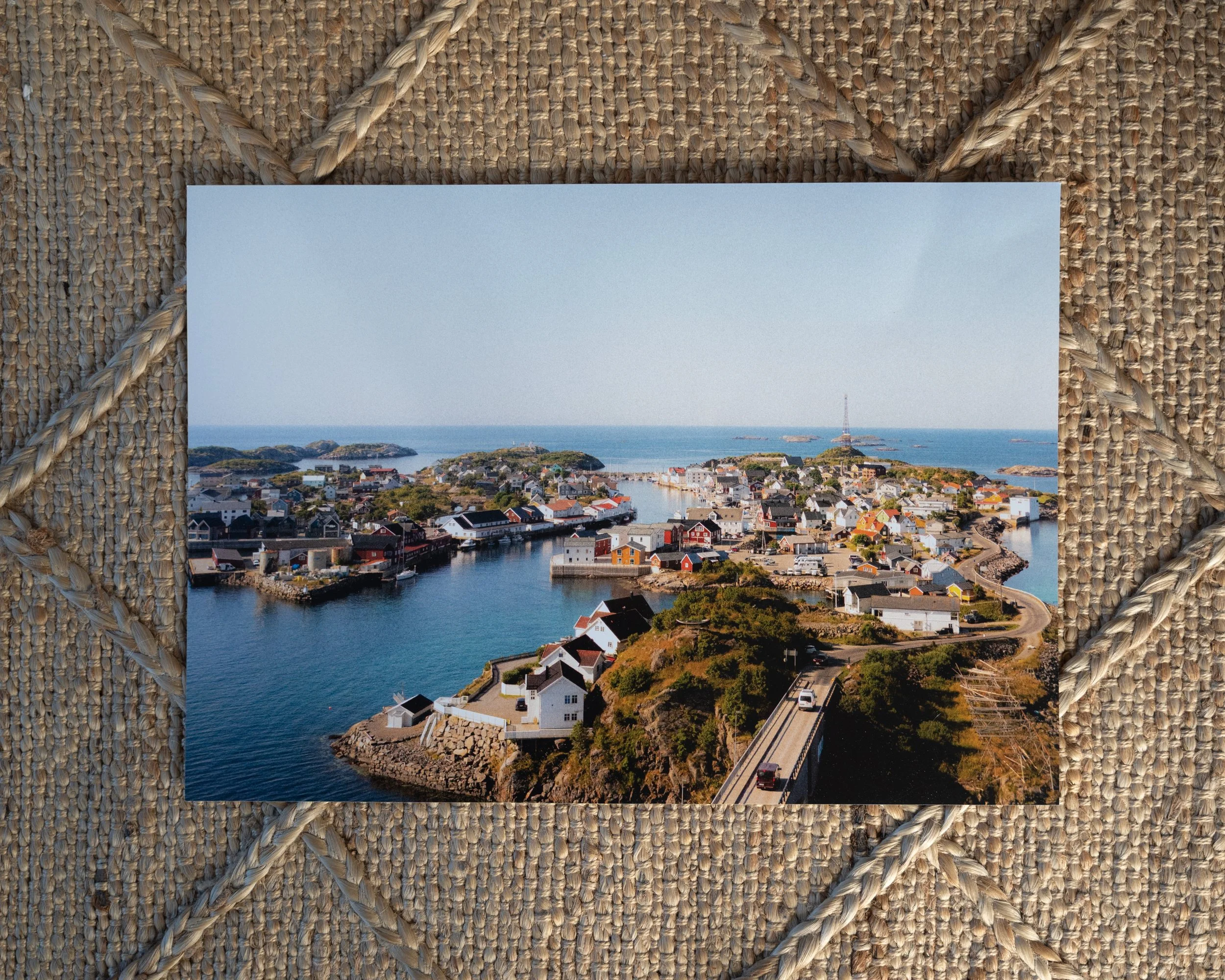 "On the road to Henningsvær"