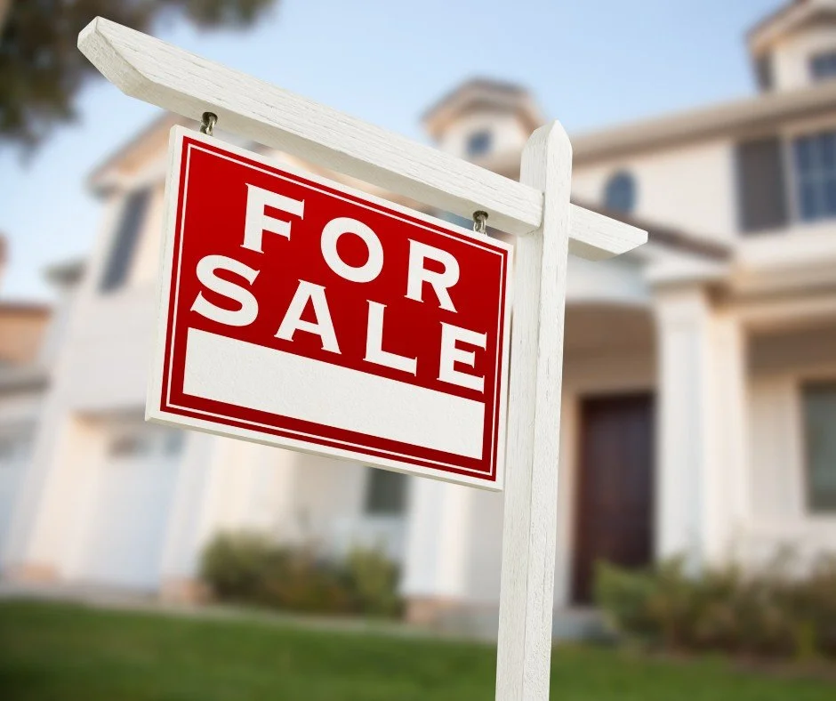 Before a listing goes live, a quick title check can prevent bigger issues later.

Some of the most common delays at closing are tied to details that were already there. Ownership discrepancies, unresolved liens, or missing documentation can all surfa