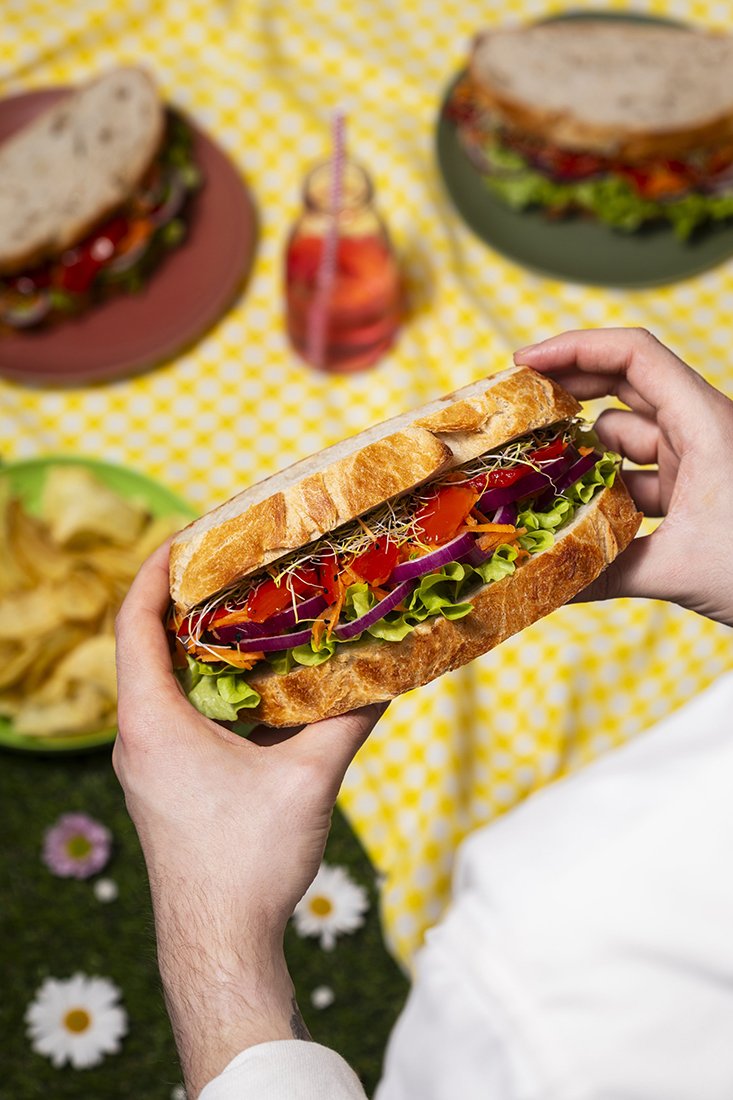 Bravo_Hugo_Sandwich_portrait_IMG_0040.jpg