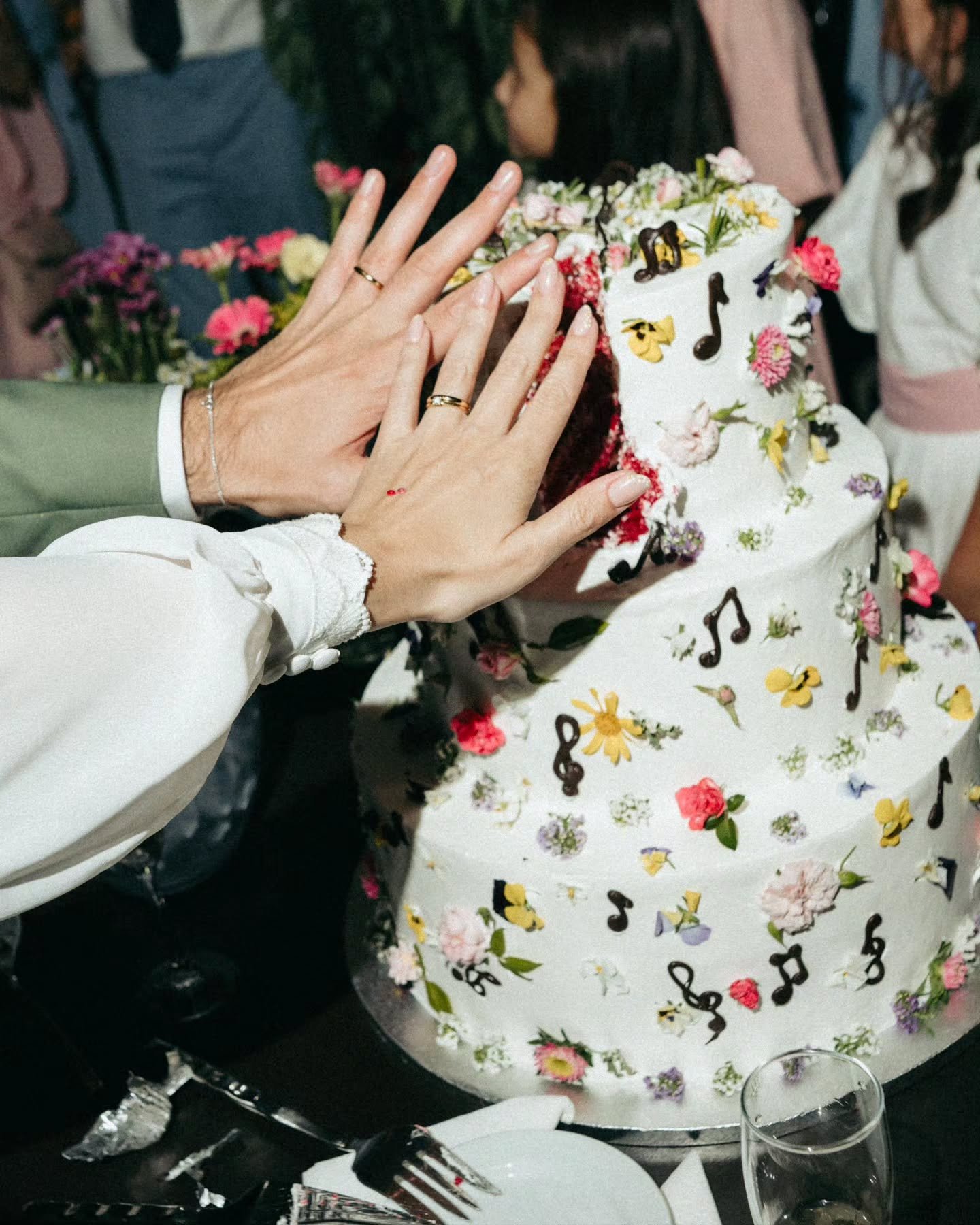 Had to add this first photo and a bunch of others too. They just look so catchy to our eyes 🫠