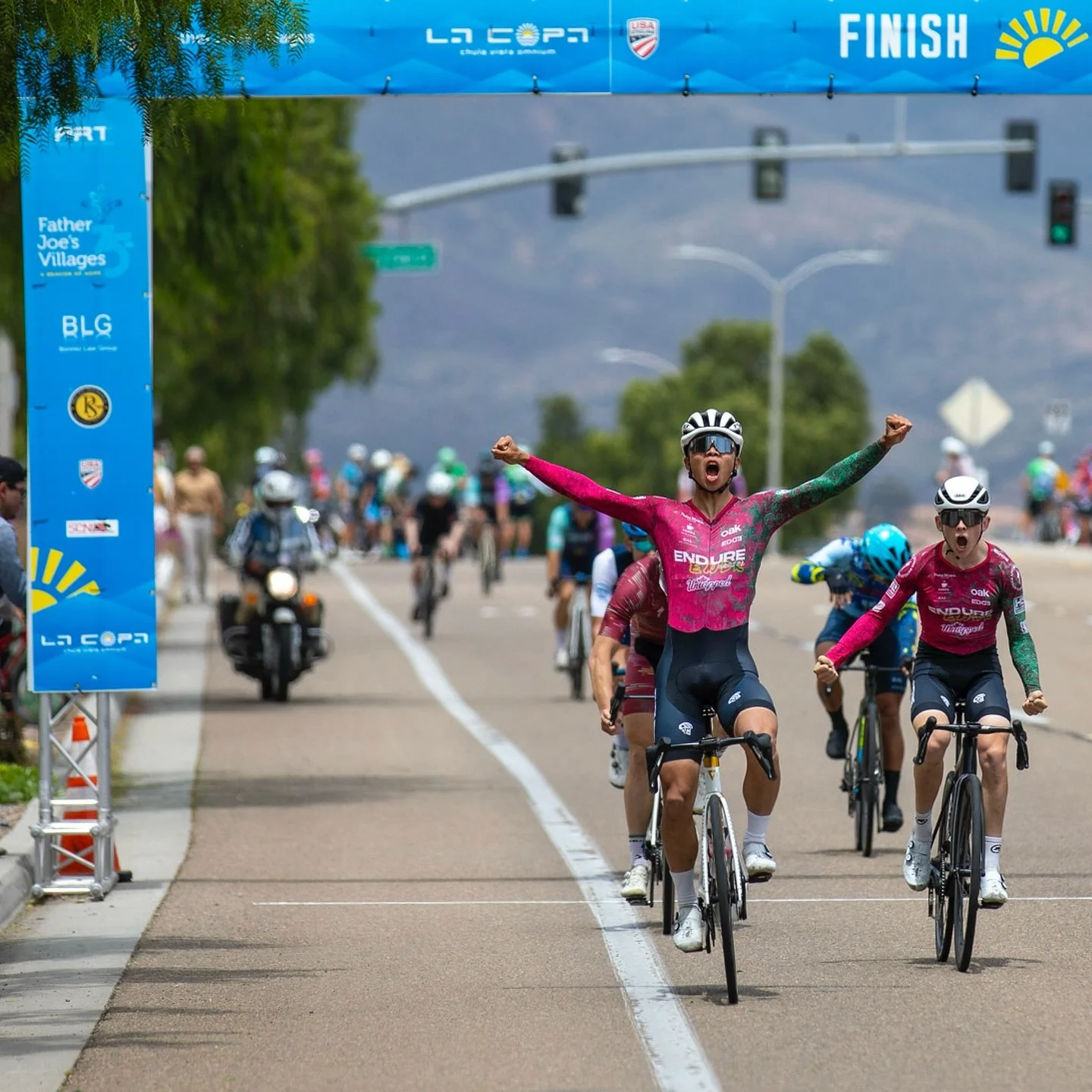 Team ENDURE Racing | La Copa Chula Vista Omnium Recap

Saturday:
We came out swinging with Edison and John taking 1st and 2nd in the Cat 2/3 race&mdash;massive performance from both! Rebecca kept the momentum going with a podium finish in her women&r