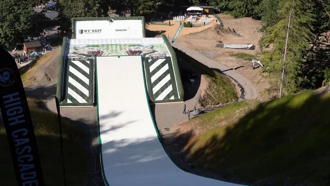 Drop Next jump airbag camp from July 6th through July 11th! We will do 6 days on the bag with the aim of getting progressive tricks ready for snow 🤘 

We still have some availability so reach out to us through instagram or by email if you are intere