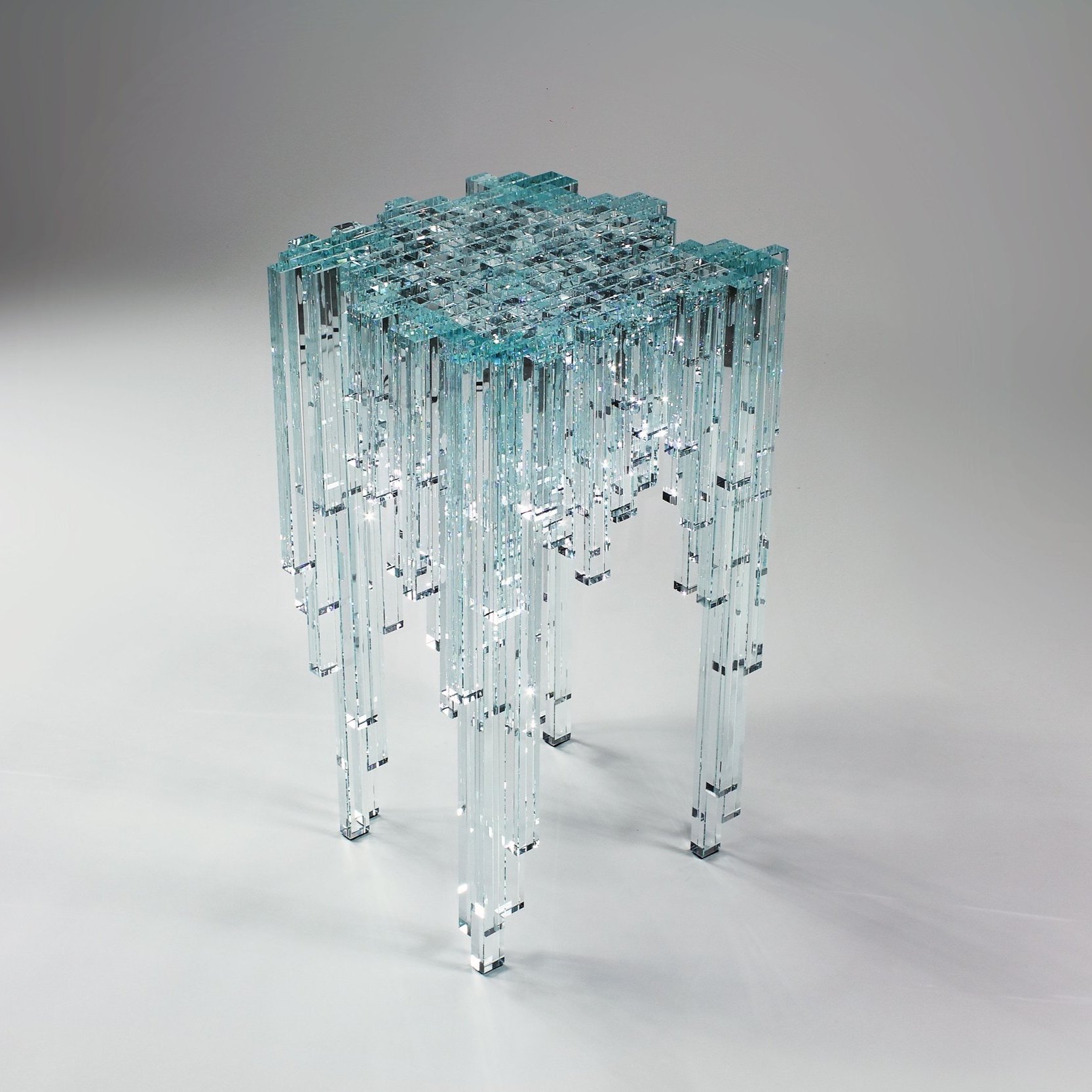 Cascata-side+table_Barberini+%26+Gunnell_03.jpg
