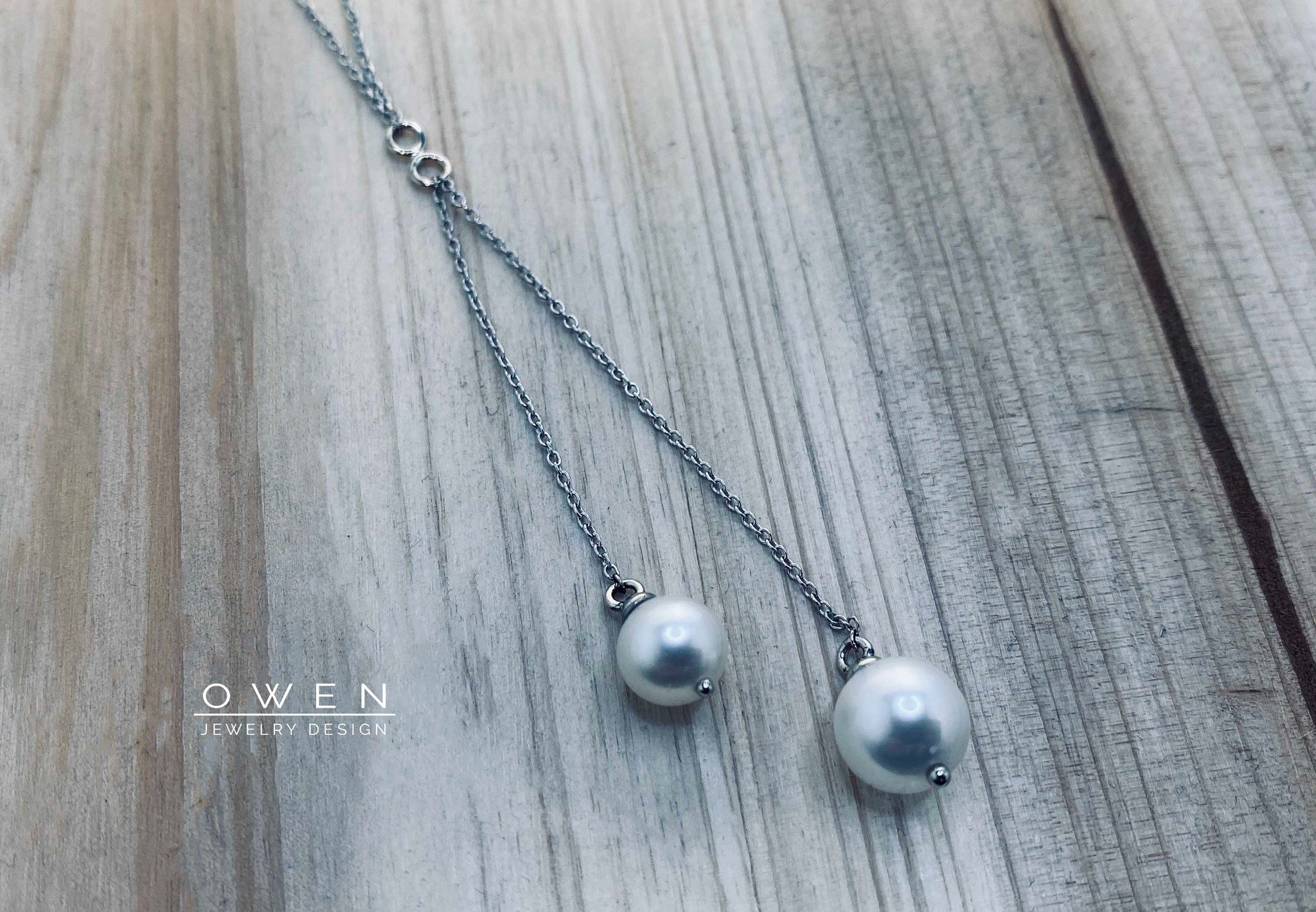 CUSTOM WHITE GOLD NECKLACE WITH TWO FRESH WATER PEARLS.jpg