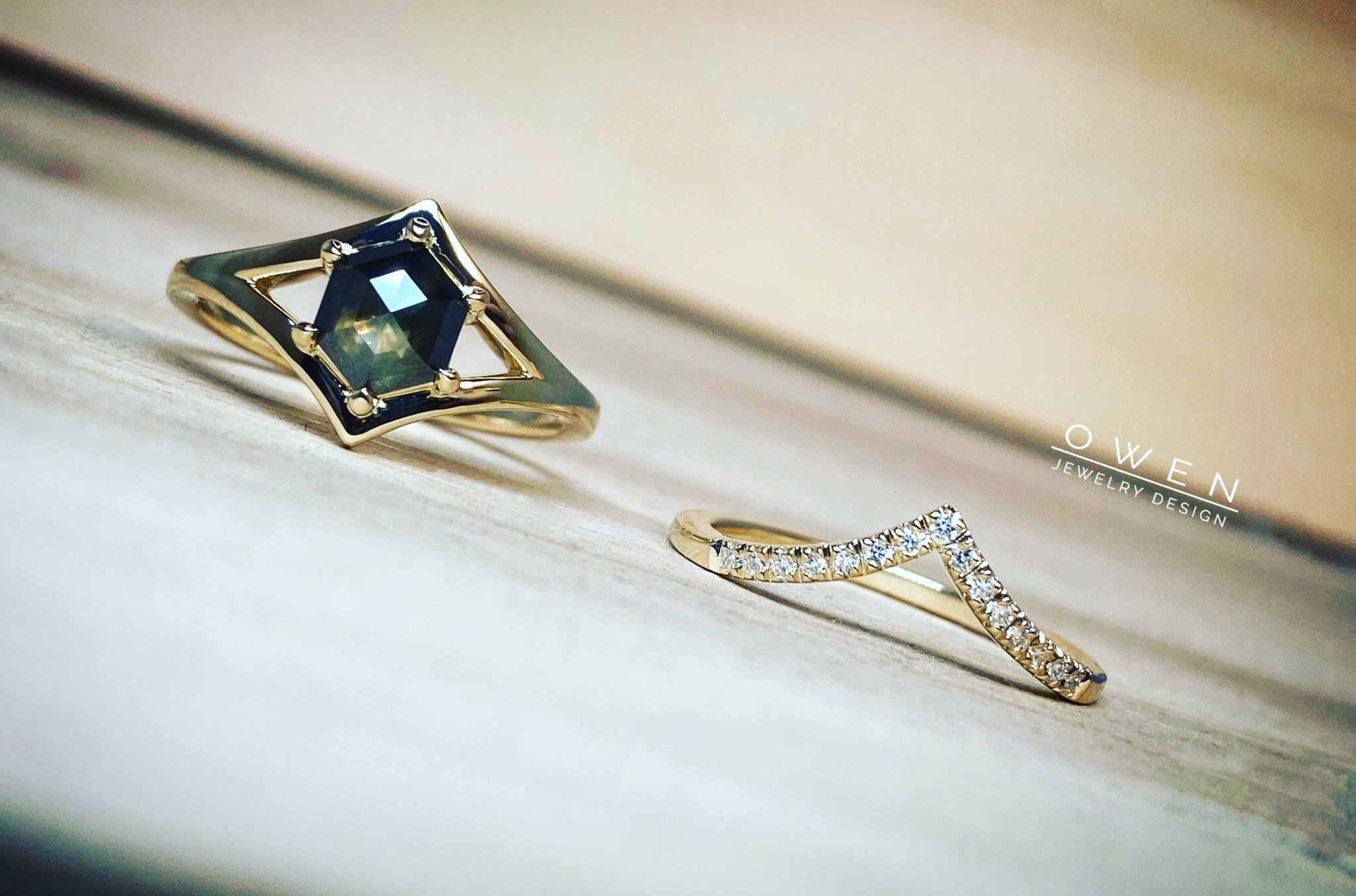 CUSTOM YELLOW GOLD WEDDING SET WITH A HEXAGON SHAPE ROSE CUT DIAMOND IN THE ENGAGEMENT RING AND ROUND CUT DIAMONDS IN THE WEDDING BAND.jpg