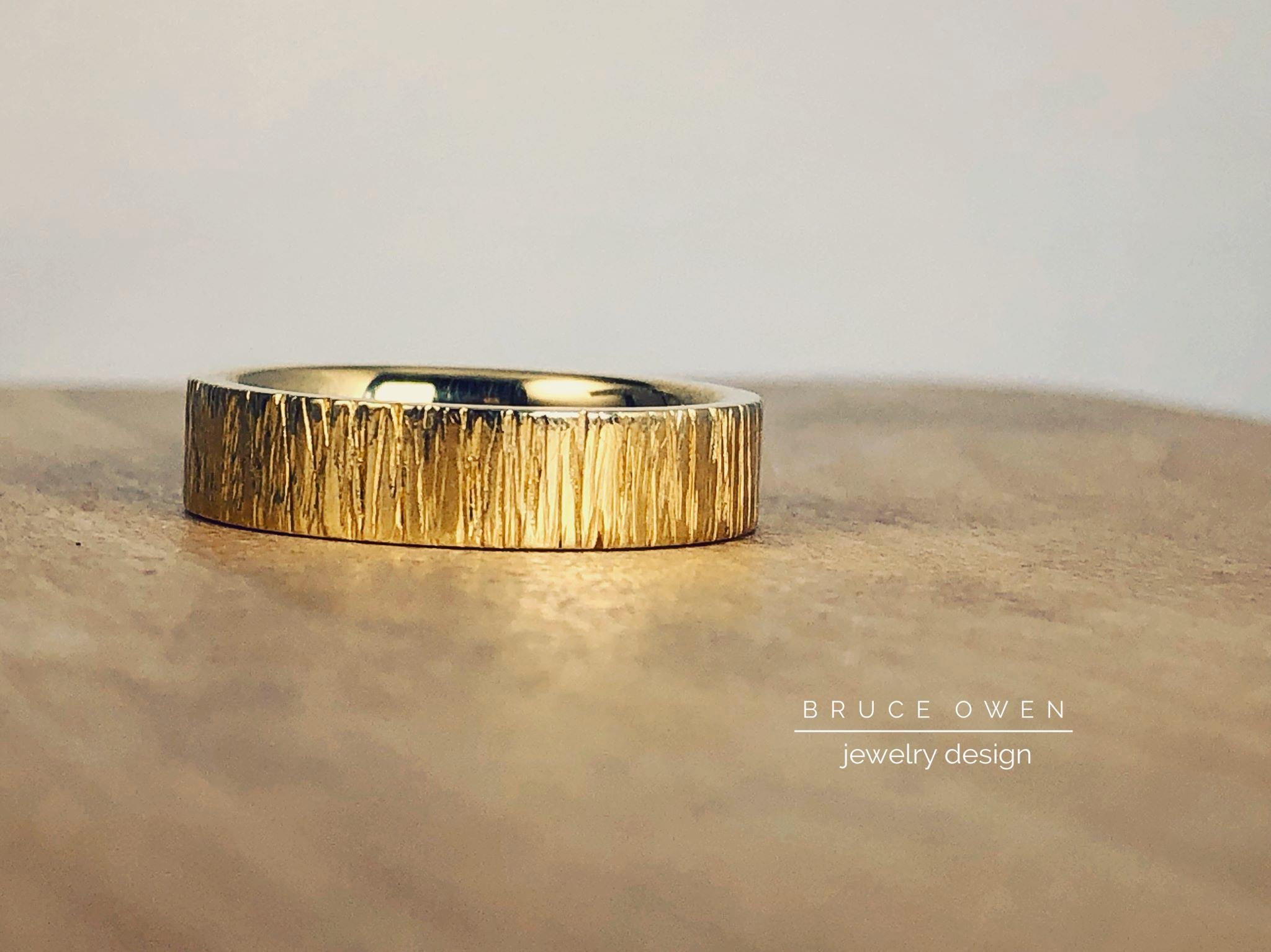 CUSTOM TEXTURED YELLOW GOLD WEDDING BAND