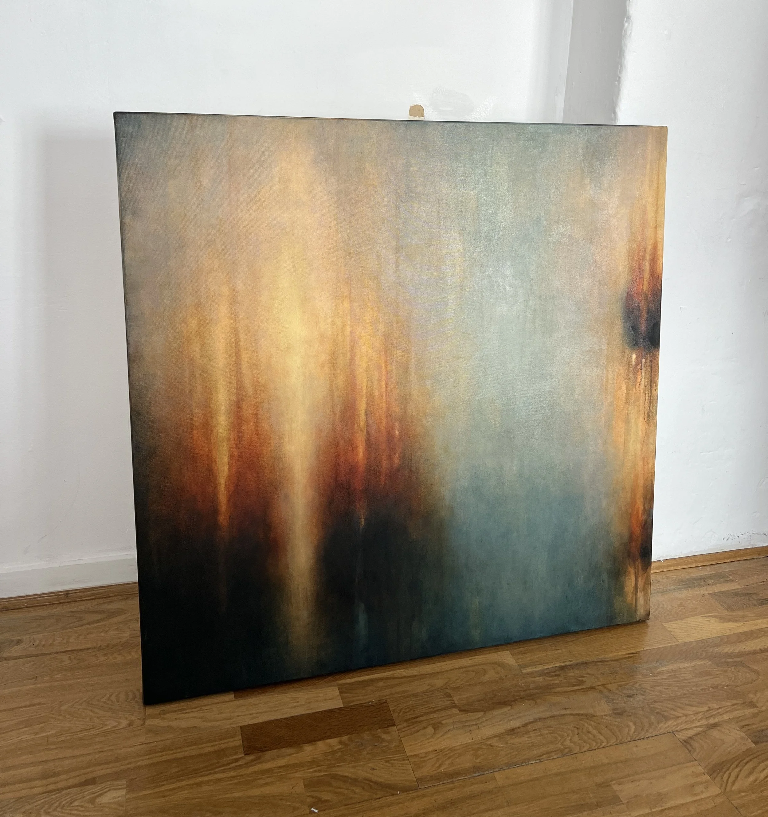 Violette_angleonfloor.jpeg (Copy)