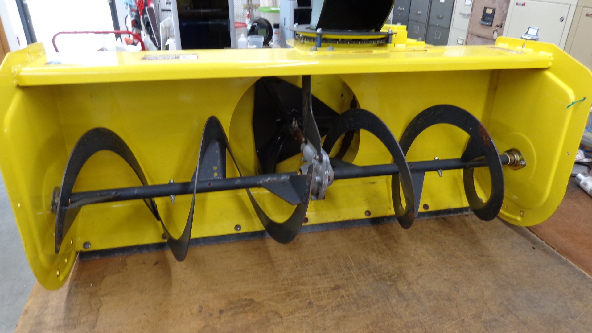 Deere 44" Front Snowblower on S100, S200, X300 and x500, replaces M155105, Edge and M135188 Shoes