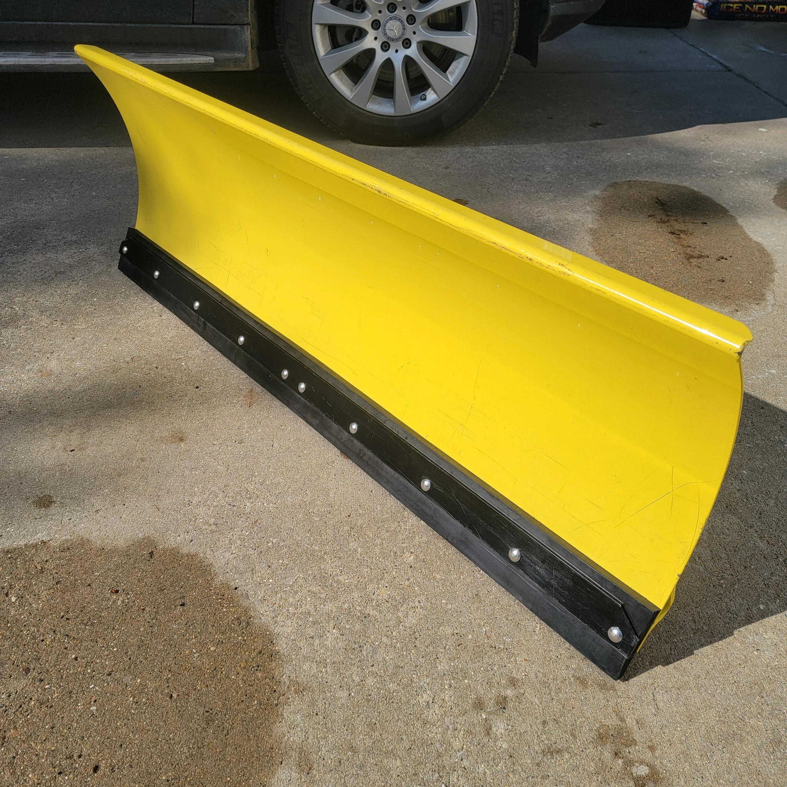 4  inch center mount steel strap.jpg (Copy)