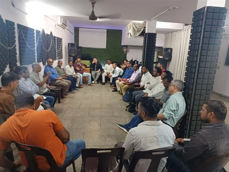 Planning meeting in Viva India