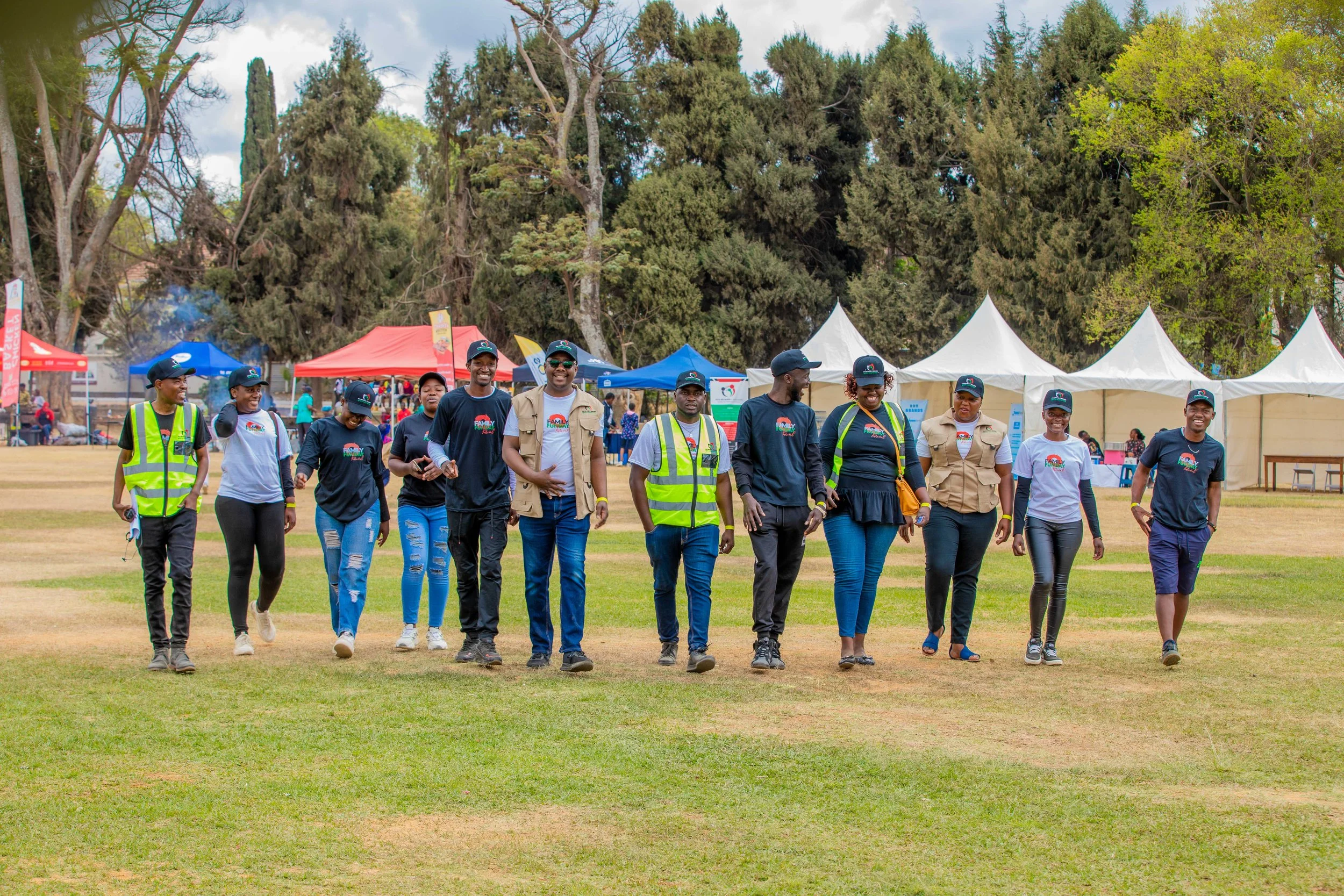 Some VNZ staff and volunteers
