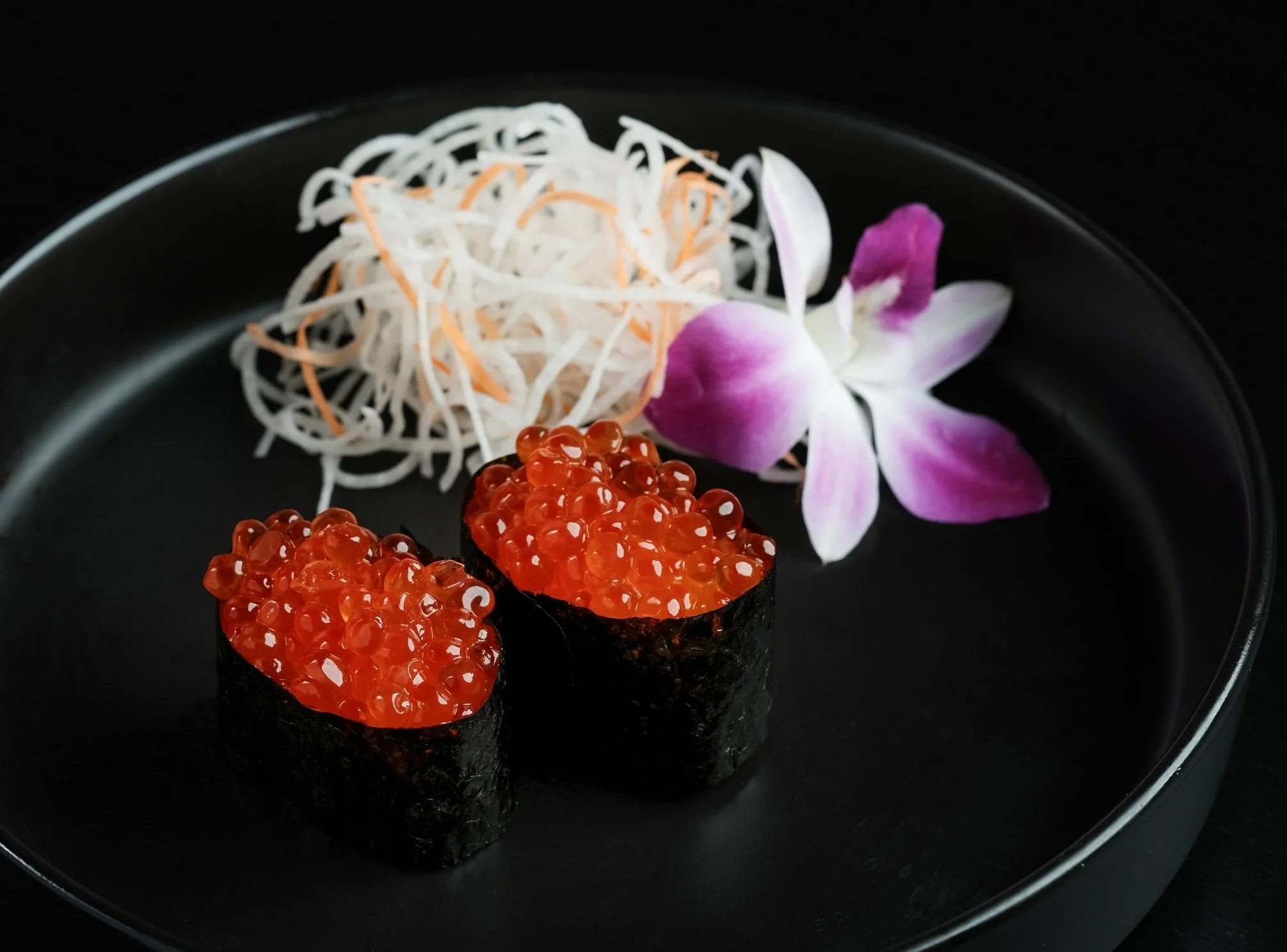 Salmon Roe Nigiri.jpg