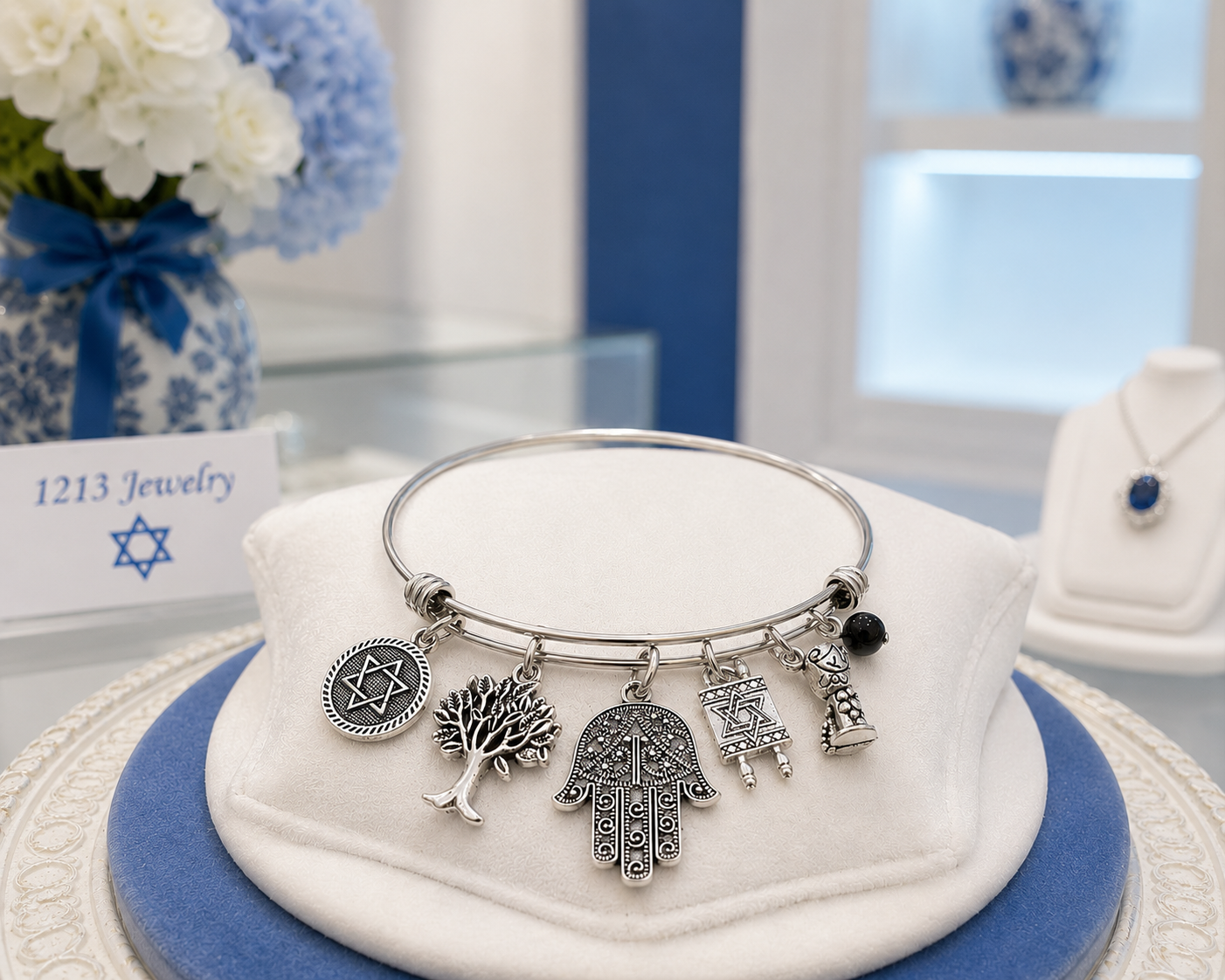 Jewish Onyx Bracelet Shop ChatGPT.png