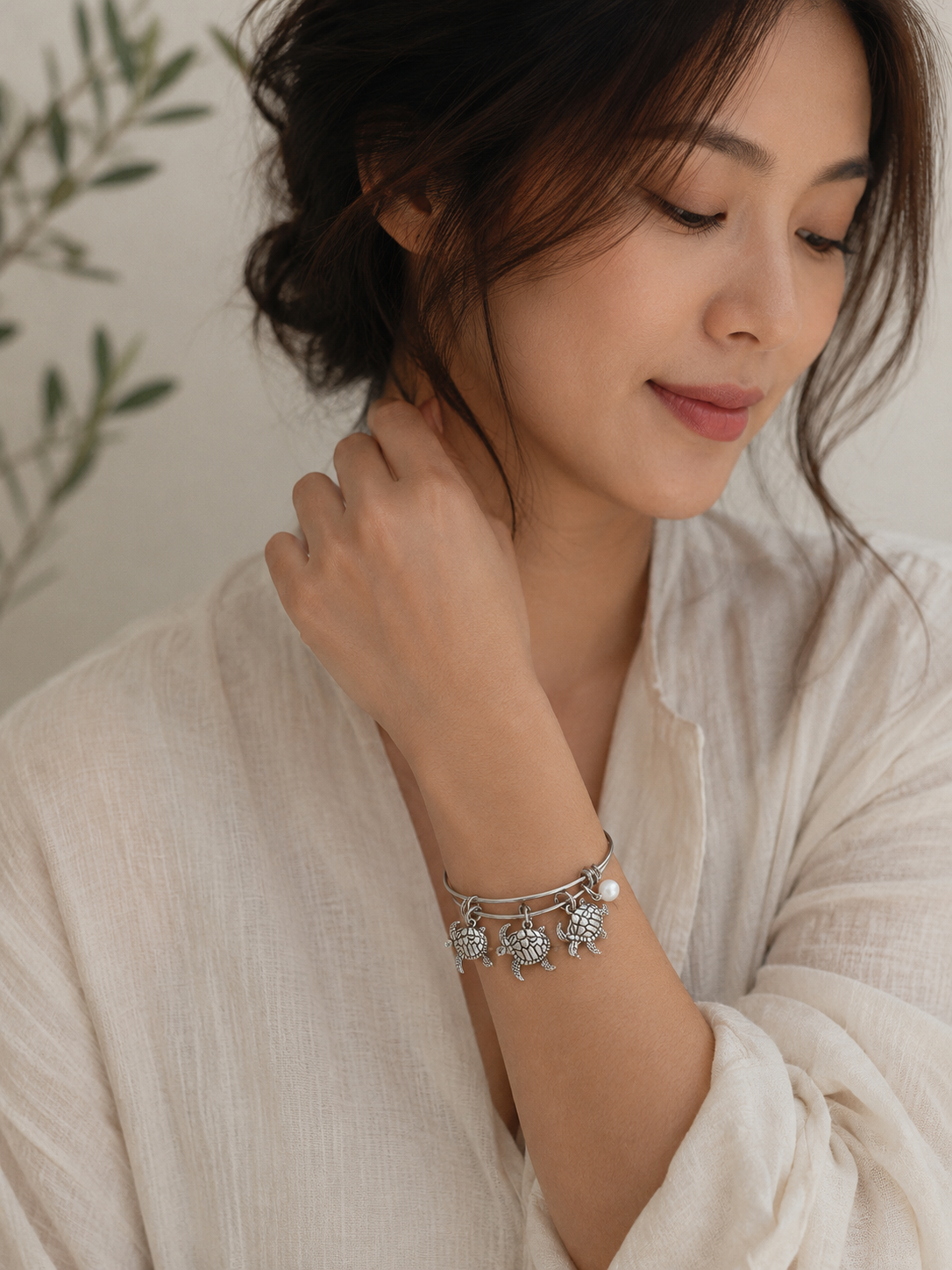 Turtle Pearl Bracelet Model ChatGT.png