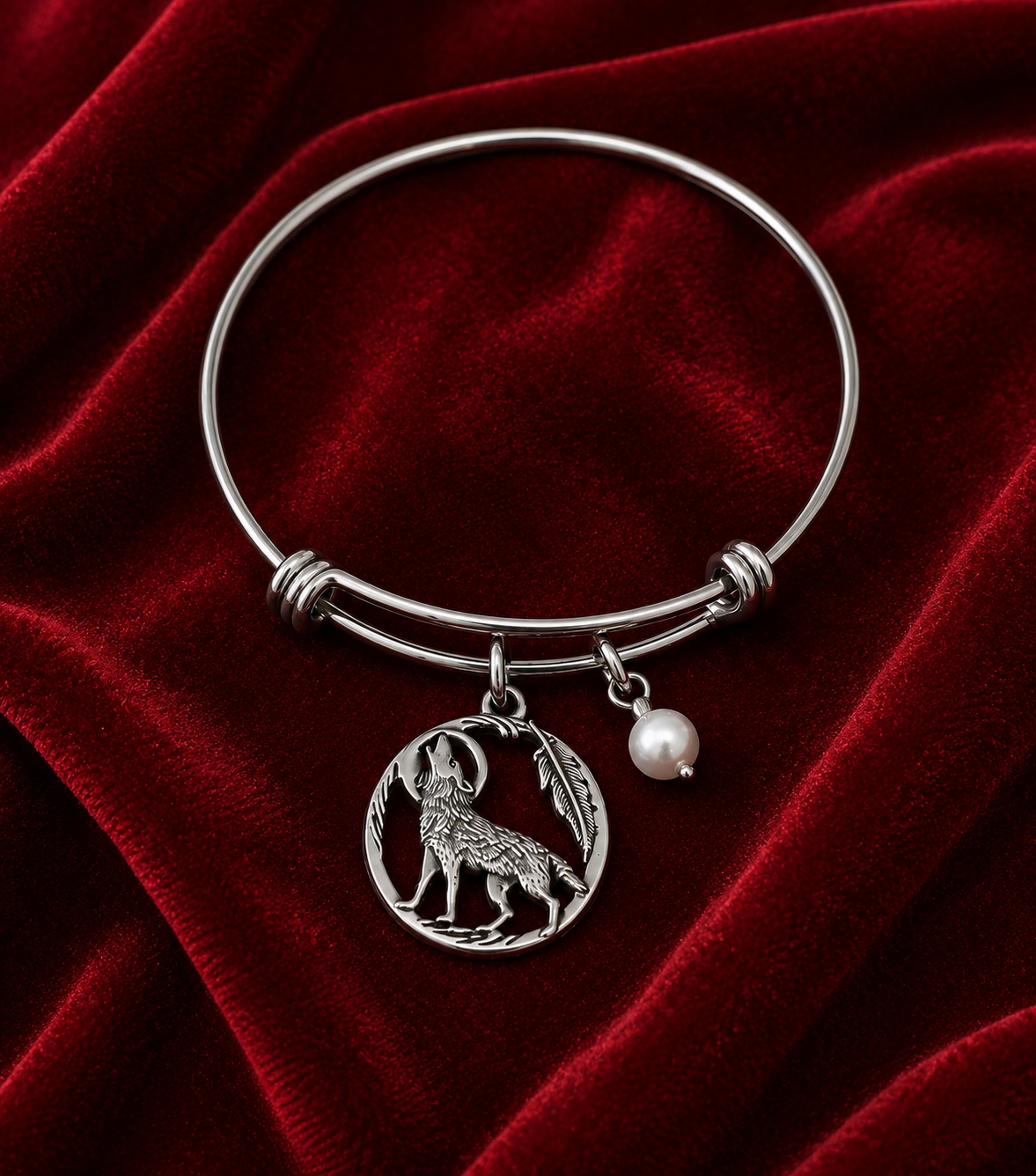 Wolf Pearl Bracelet Red Velvet ChatGPT.png