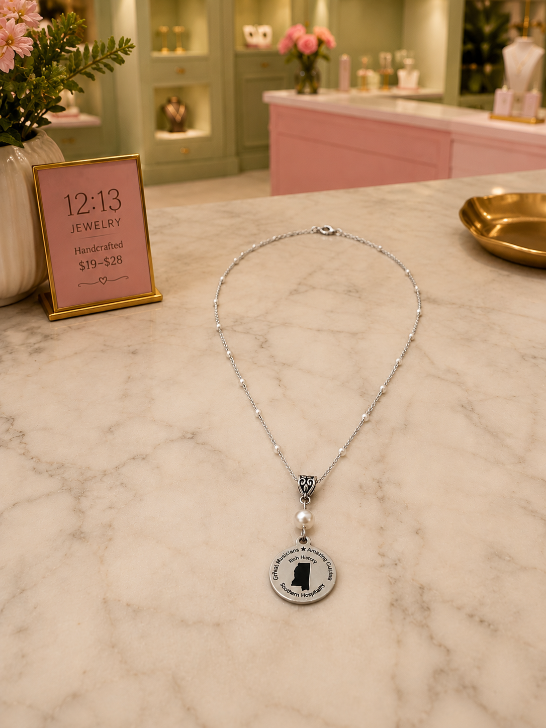 Mississippi Pearl Necklace Marble Counter ChatGPT.png
