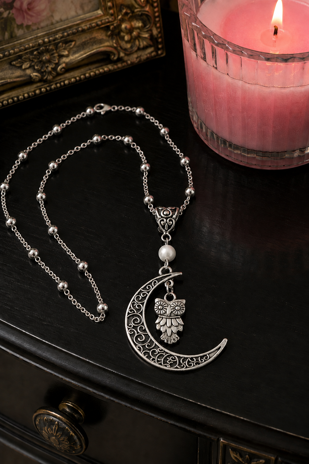Owl Moon Pearl Necklace Candle ChatGPT.png