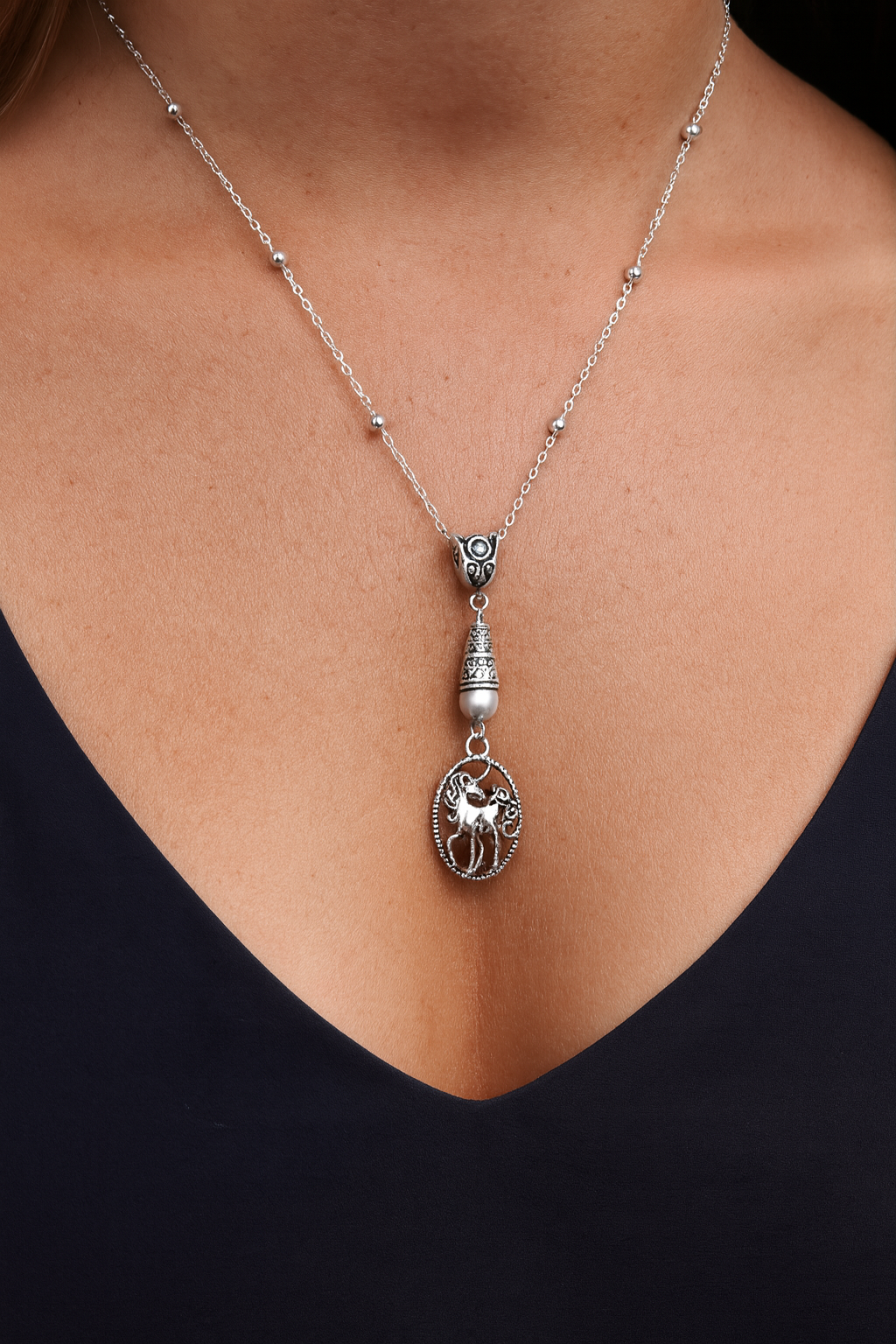 Unicorn Necklace Model ChatGPT.png