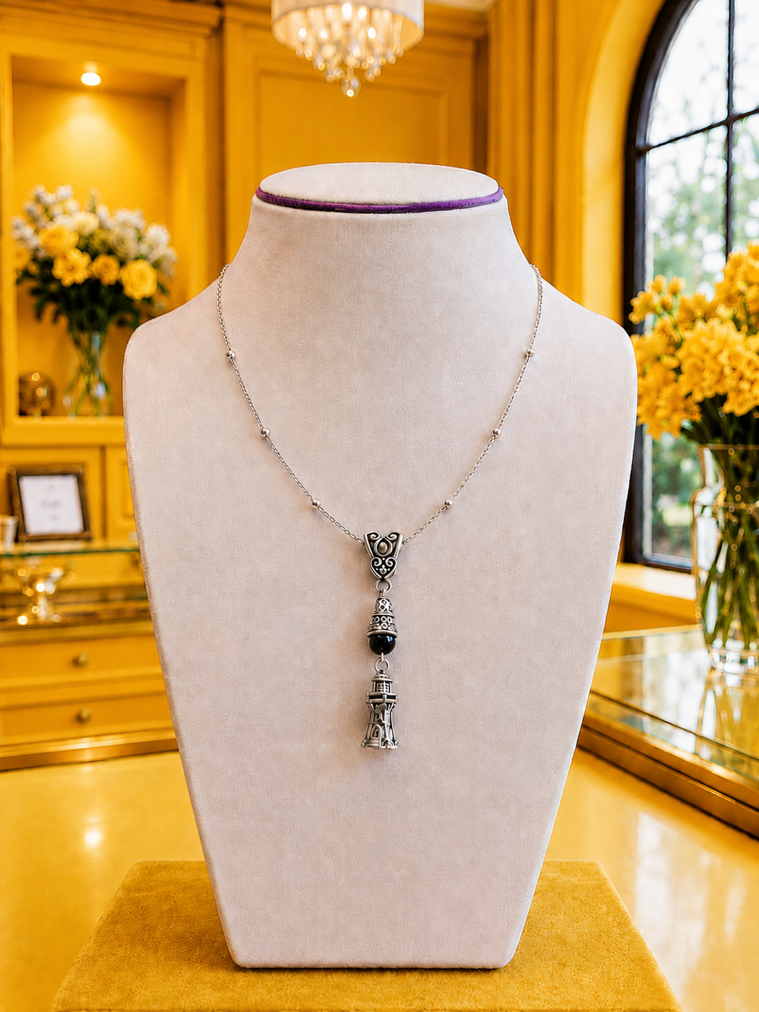 Lighthouse Necklace Onyx.png