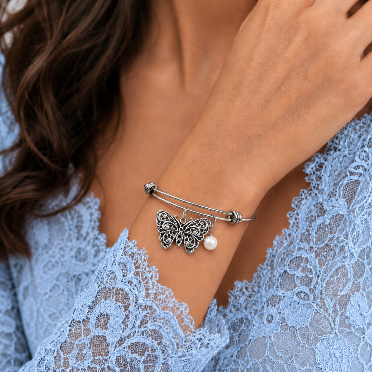Butterfly Pearl Bracelet Blue Lace ChatGPT.png