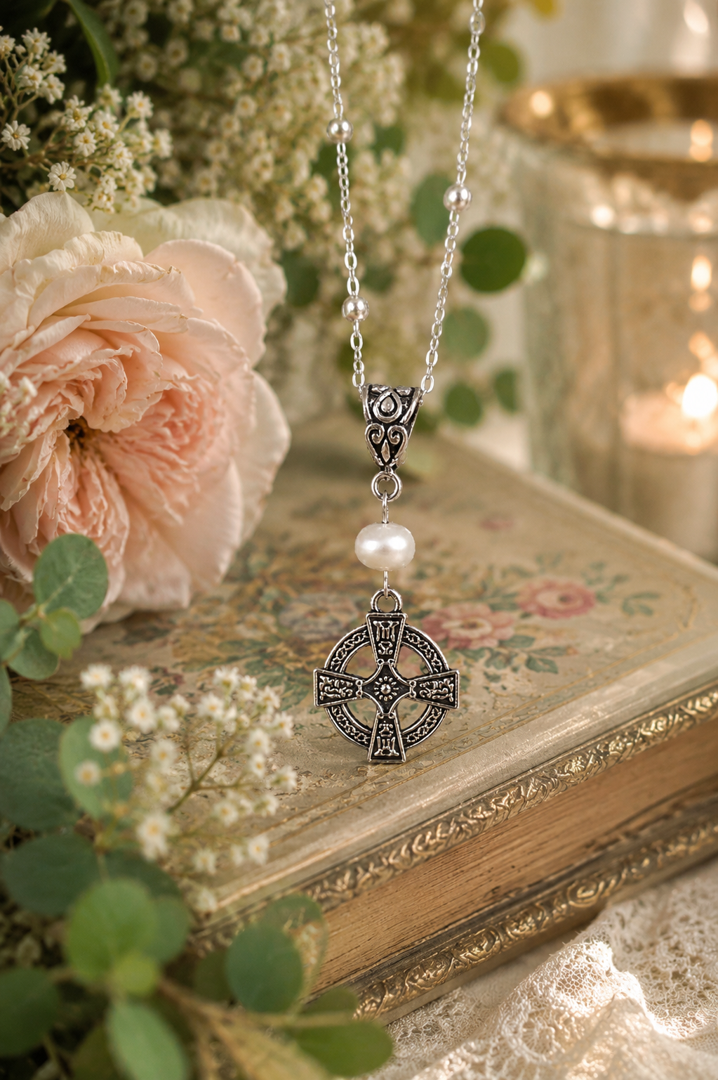Celtic Pearl Necklace Pretty ChatGPT.png