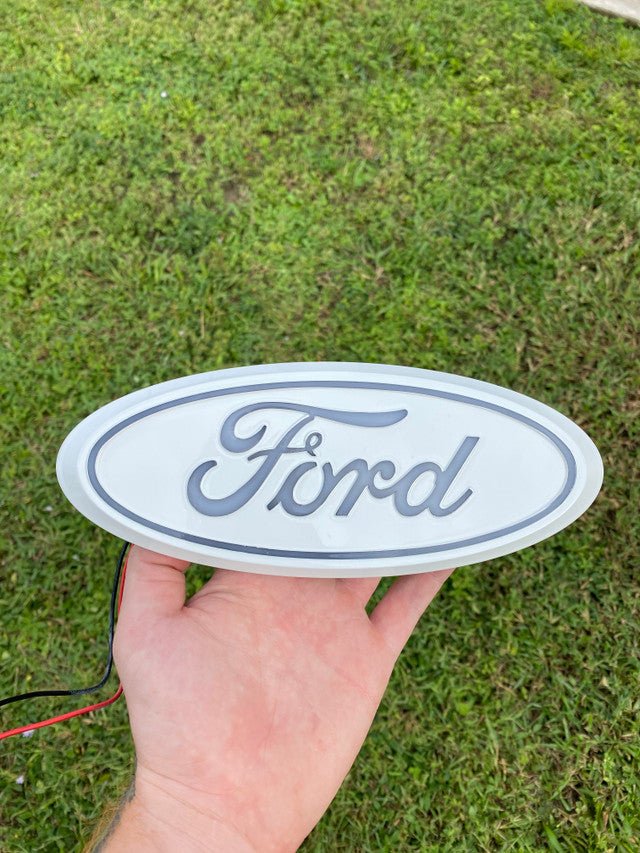 small_light_up_badge_2__93136_f70f855c-4aed-4c66-bb79-c85fa522b13d.jpg