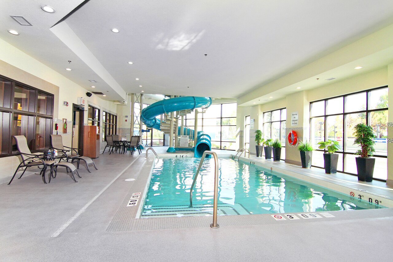 Calgary NW - Holiday Inn Express Banff Trail