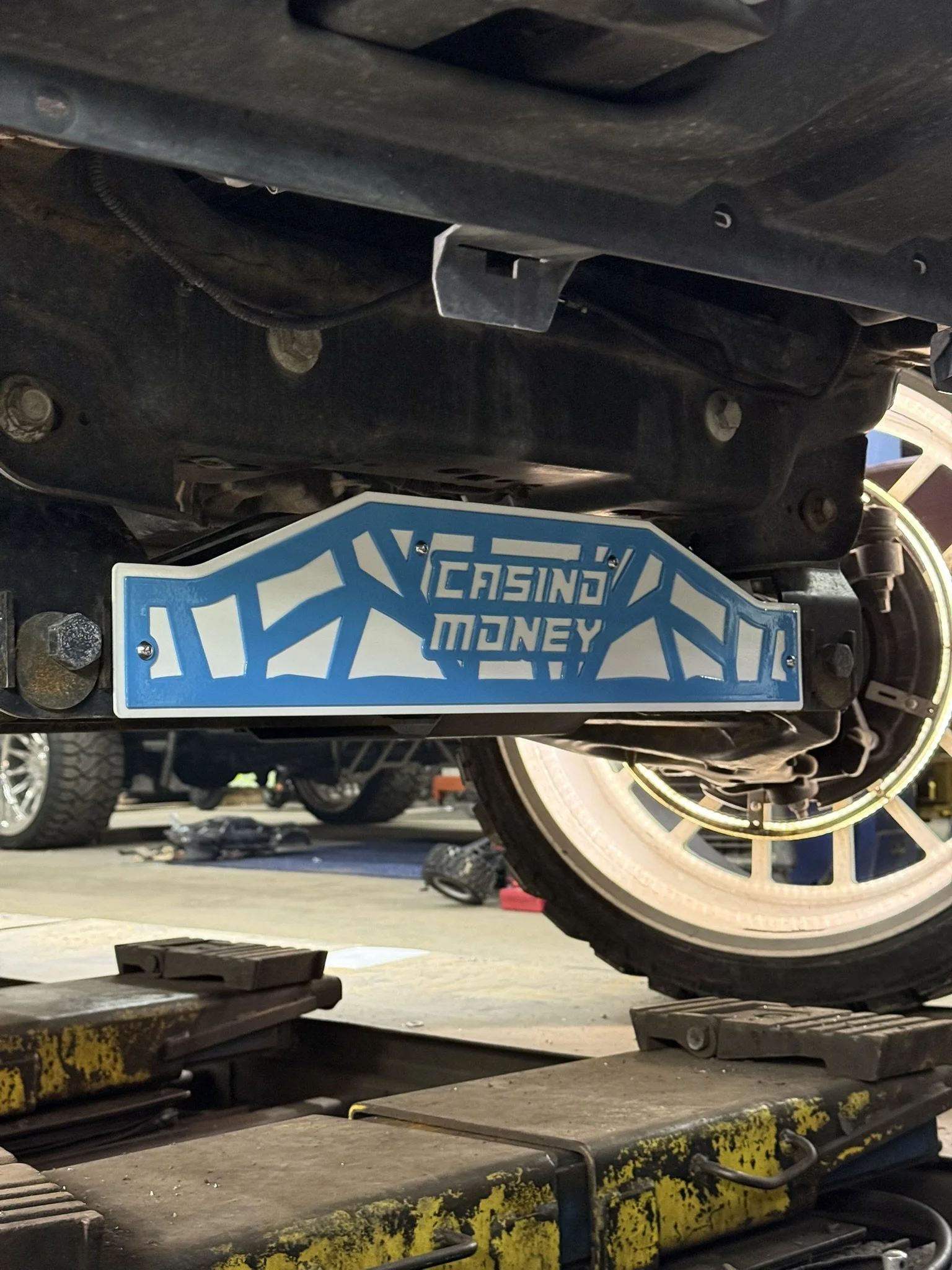 15-20  Ford F-150 4-6 Inch Rough Country Cross Member Overlay