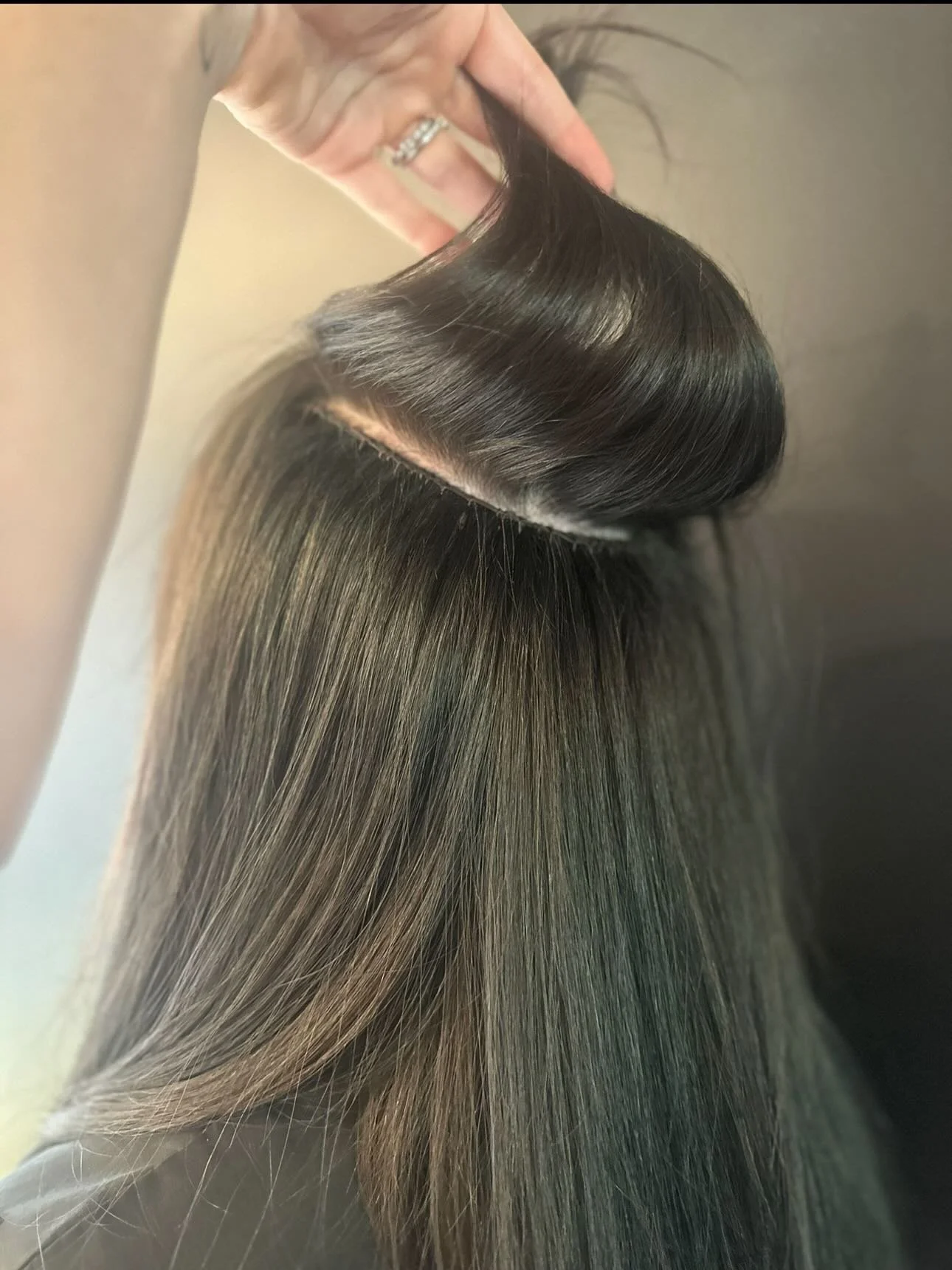 Every row. Every placement. Every client.
Intentional.

Hair extension placement is never one-size-fits-all&mdash;and it shouldn&rsquo;t be. Your head shape, density, growth patterns, lifestyle, and long-term hair health all determine where and how e