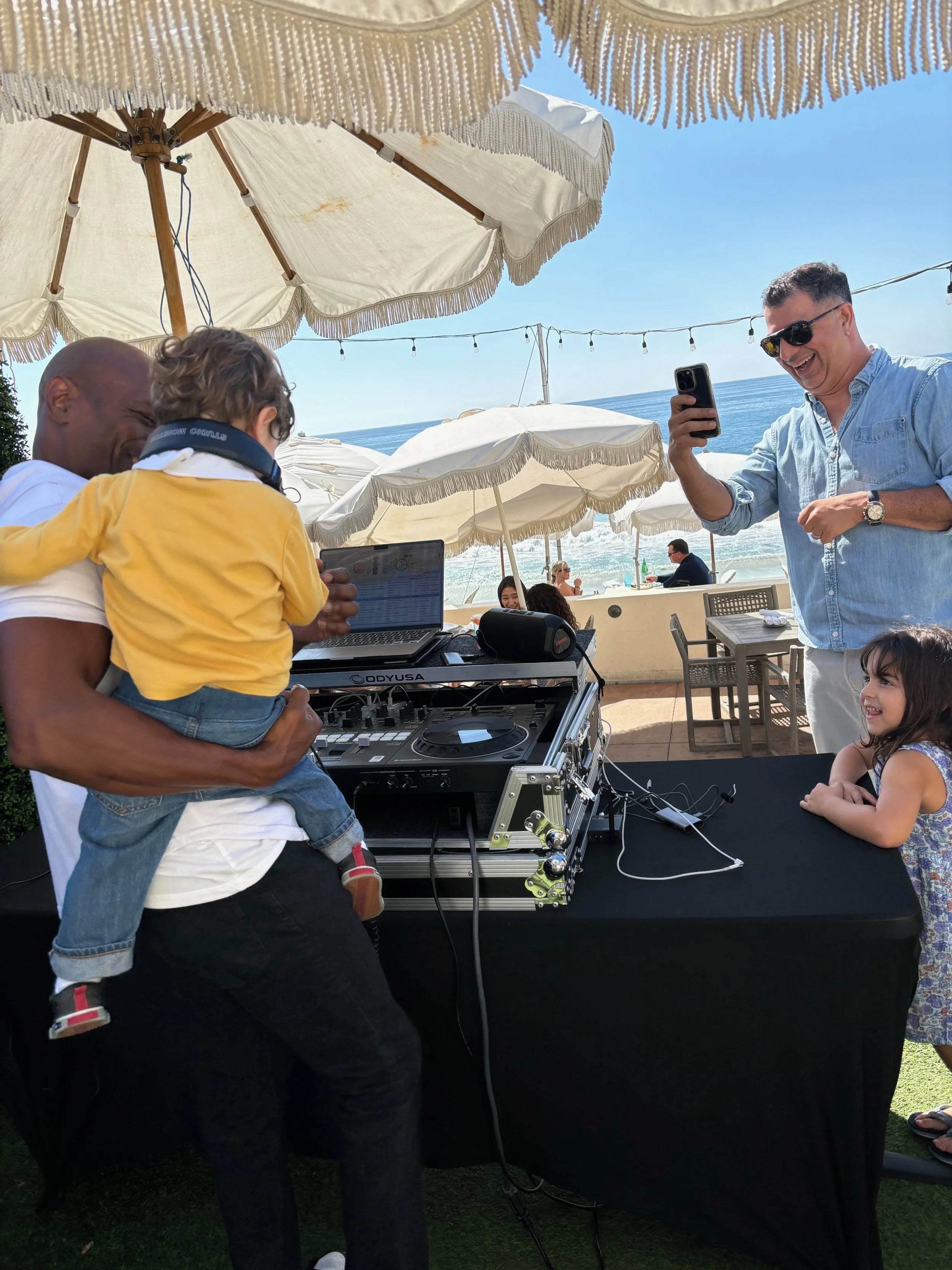 Hotel Laguna Brunch Lil Fan.jpg