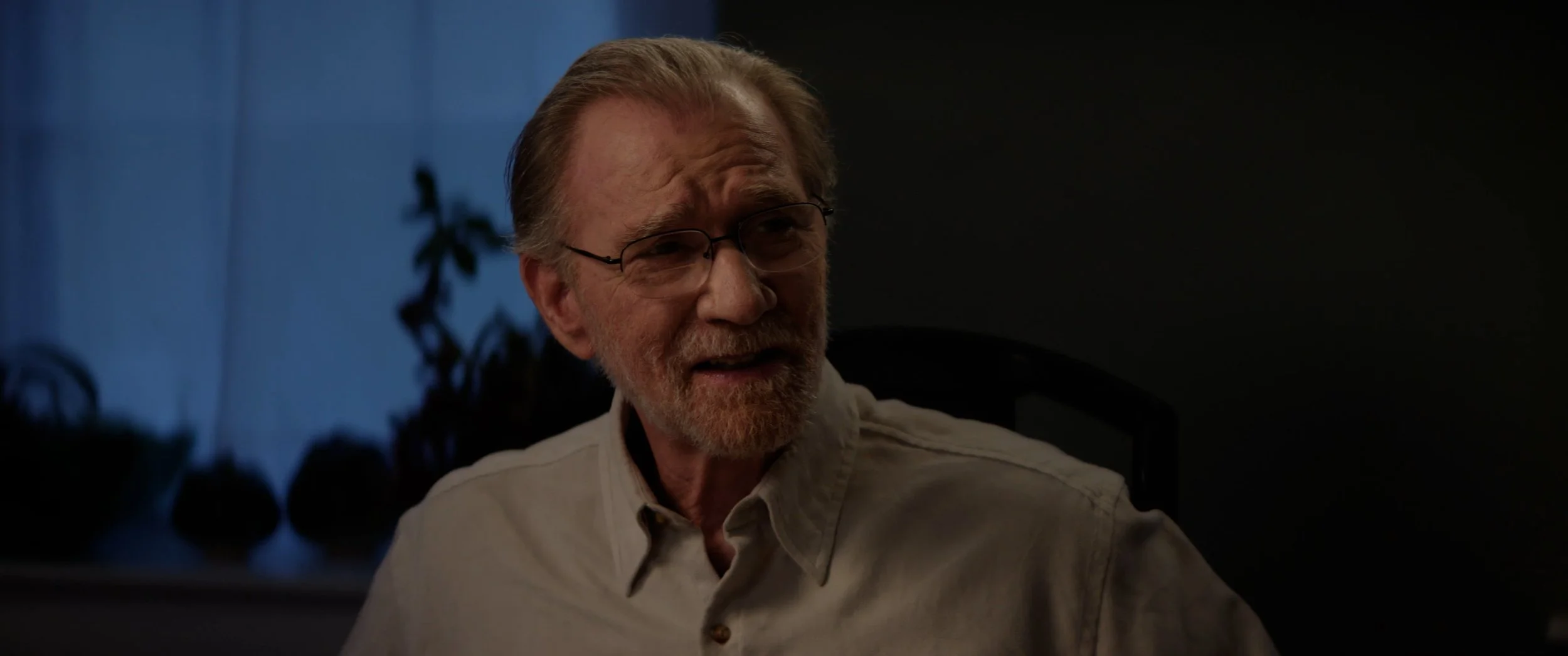 TOCH_Peter_dinner_Film_Still.jpg