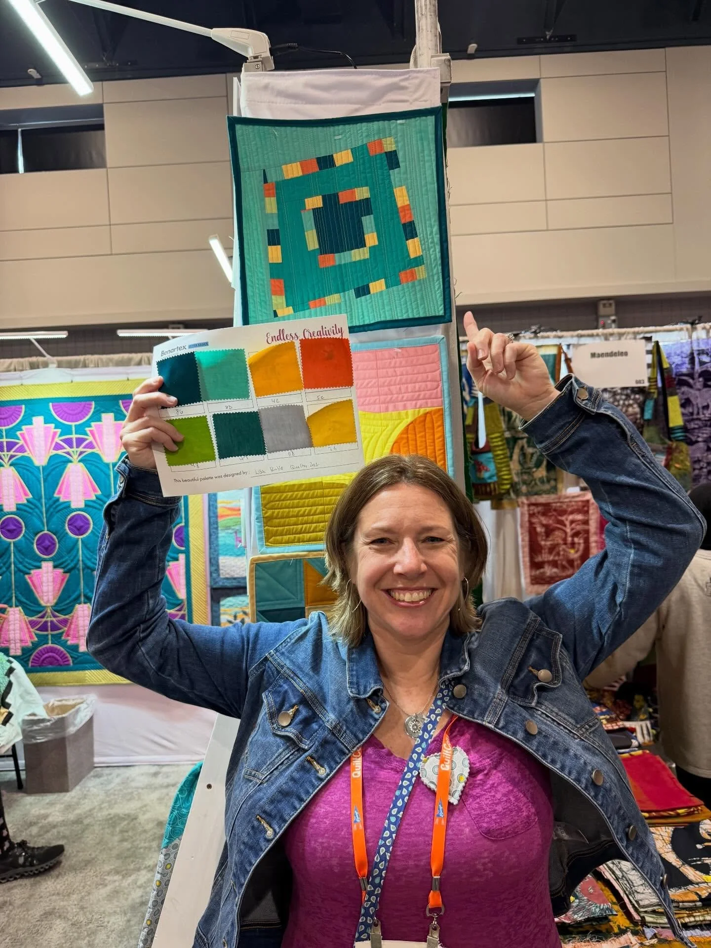 My last day at QuiltCon! Stop by the @benartex_fabrics booth (607) at 1 for my Be the Light (house) landscape demo and free pattern, and all day to create your custom solids palette. 
My palette is filled with teal (shocking, right?!) and I used it t