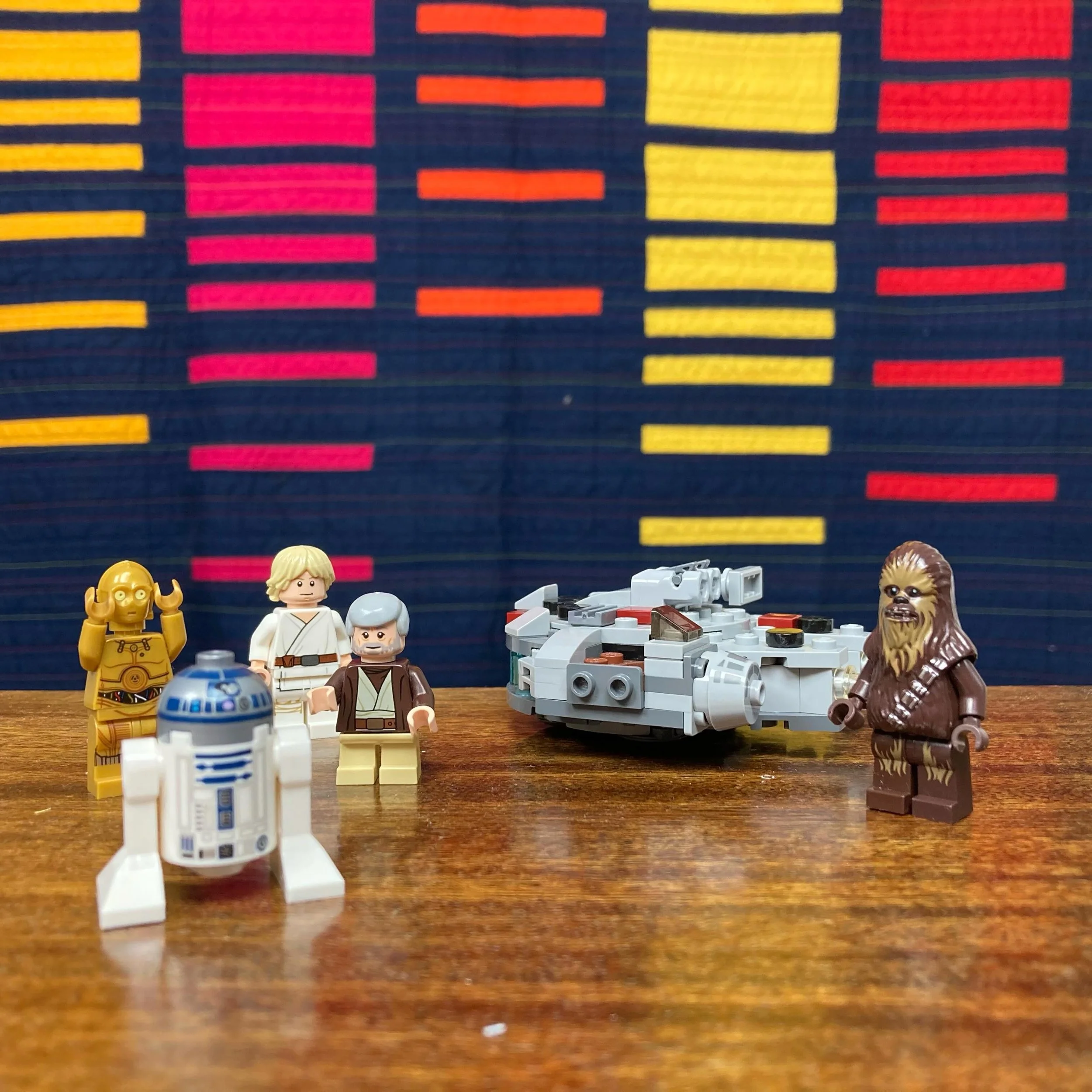 May the fourth be with you! 
#maythe4thbewithyou #frequencyquilt #starwars