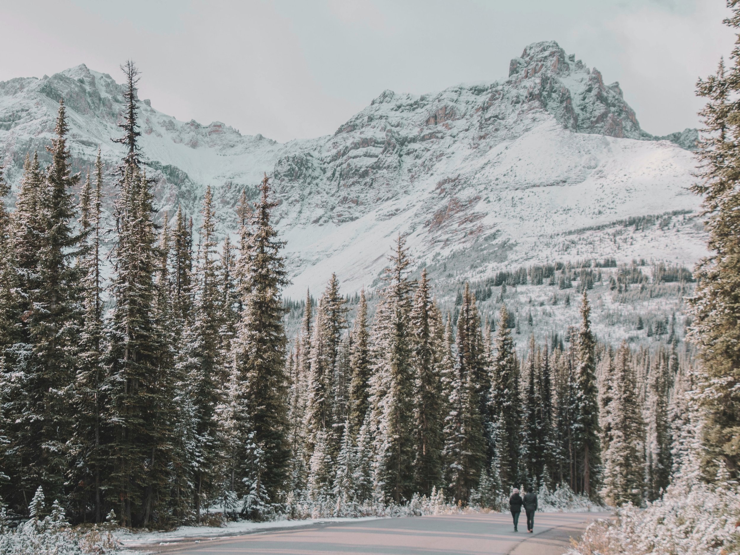 7 Day Alberta Itinerary: Calgary, Banff, Lake Louise, Moraine Lake, Jasper and Yoho National Park