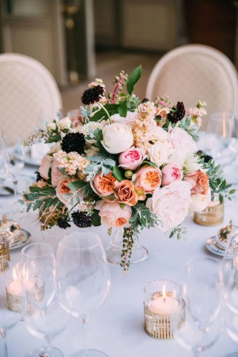 ritz-paris-wedding-centerpiece-470x705.jpg