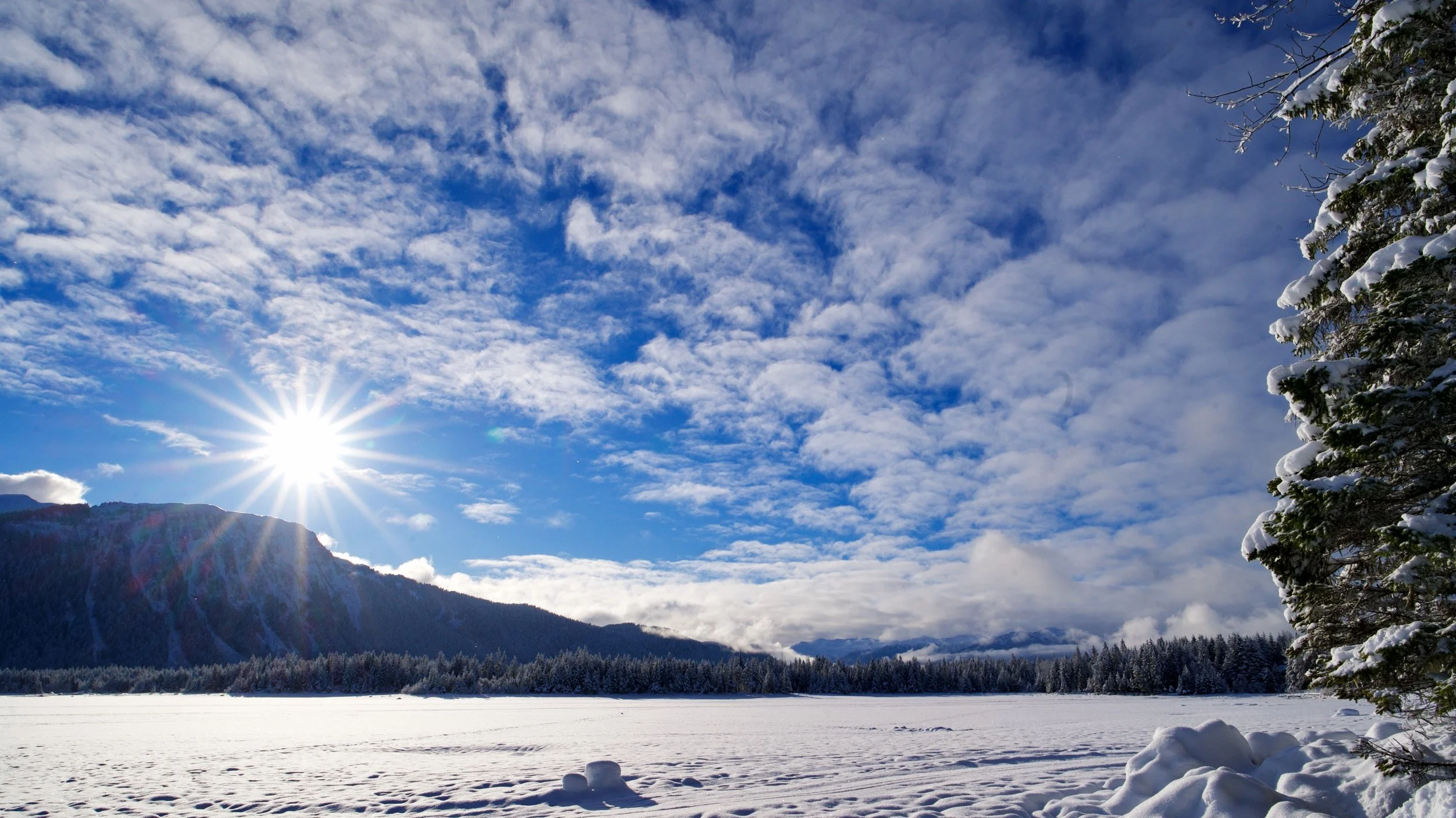 Sun over Thunder Z62_5415_resize.jpg