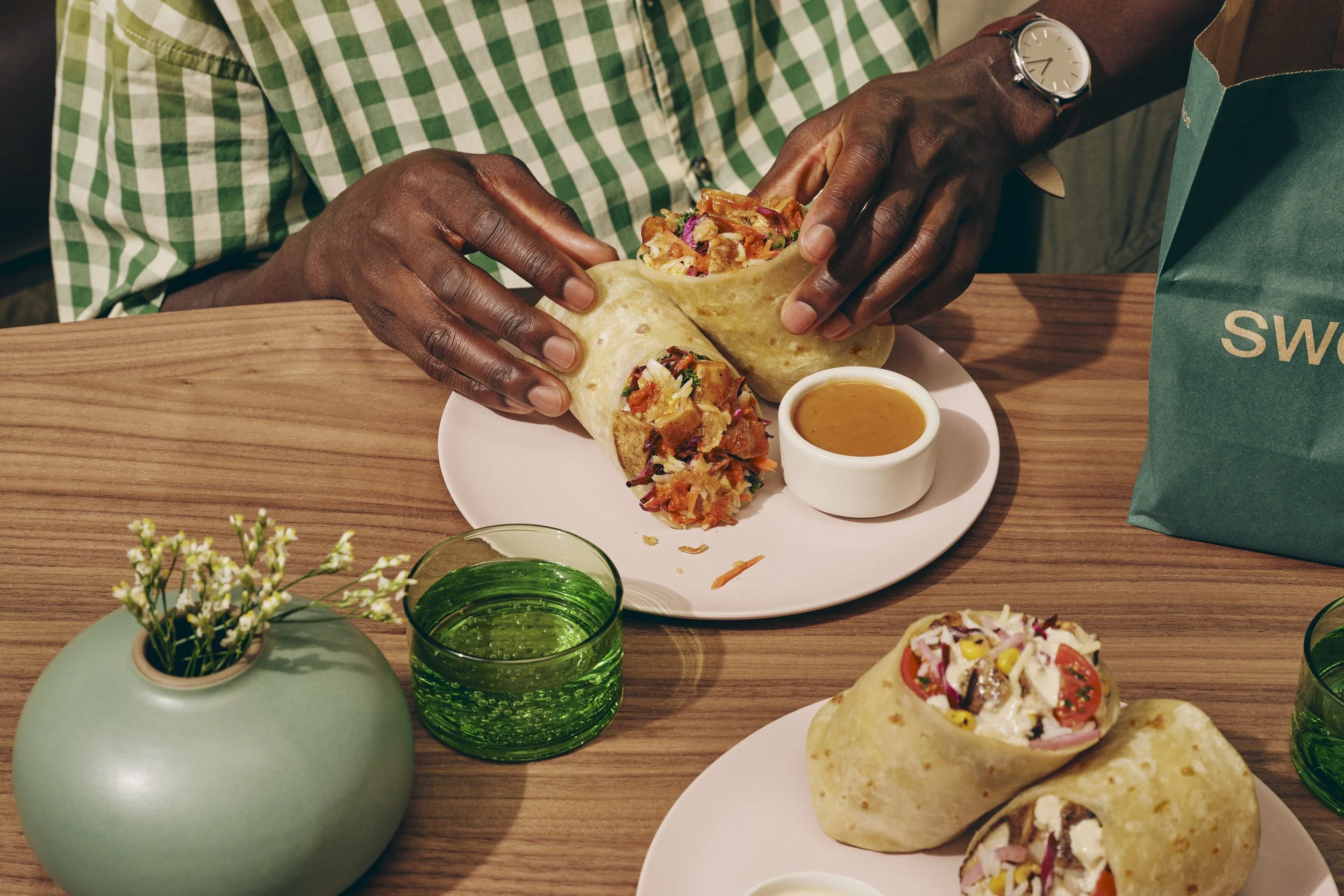 260407_SWEETGREEN_WRAPS_PEDENMUNK_06_DINNER_2207_v1_QC_R300.jpg