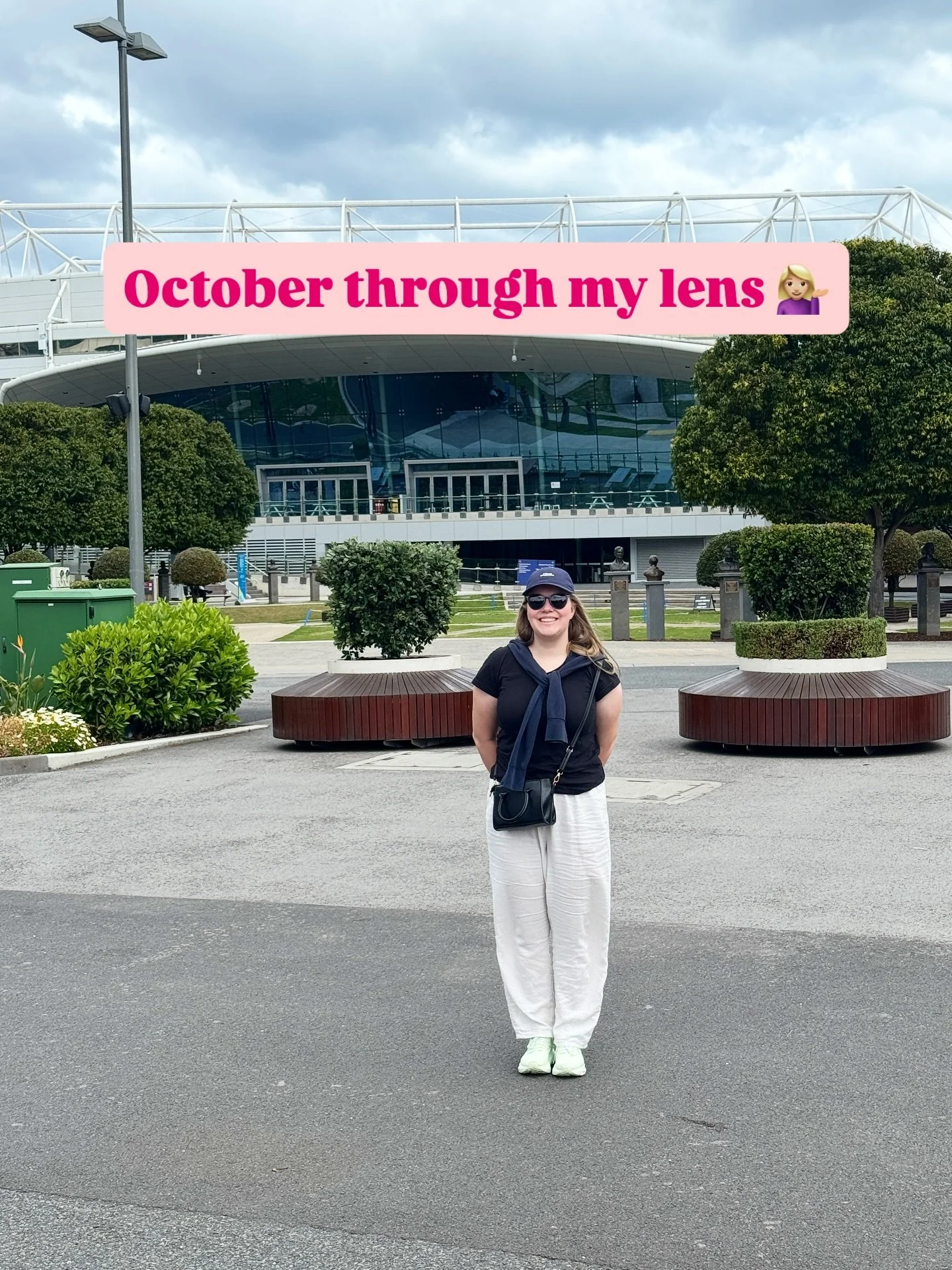 October, October, October 🌸✨

1. Me in my most tennis-y outfit
2. My new fav shirt from @shopaftercolor iykyk
3. @busywithbooksnz book club prep
4. Recipe of the month: veggie bolognese
5. My hobbies summed up in 1 pic
6. Website got a glow up 😍 th