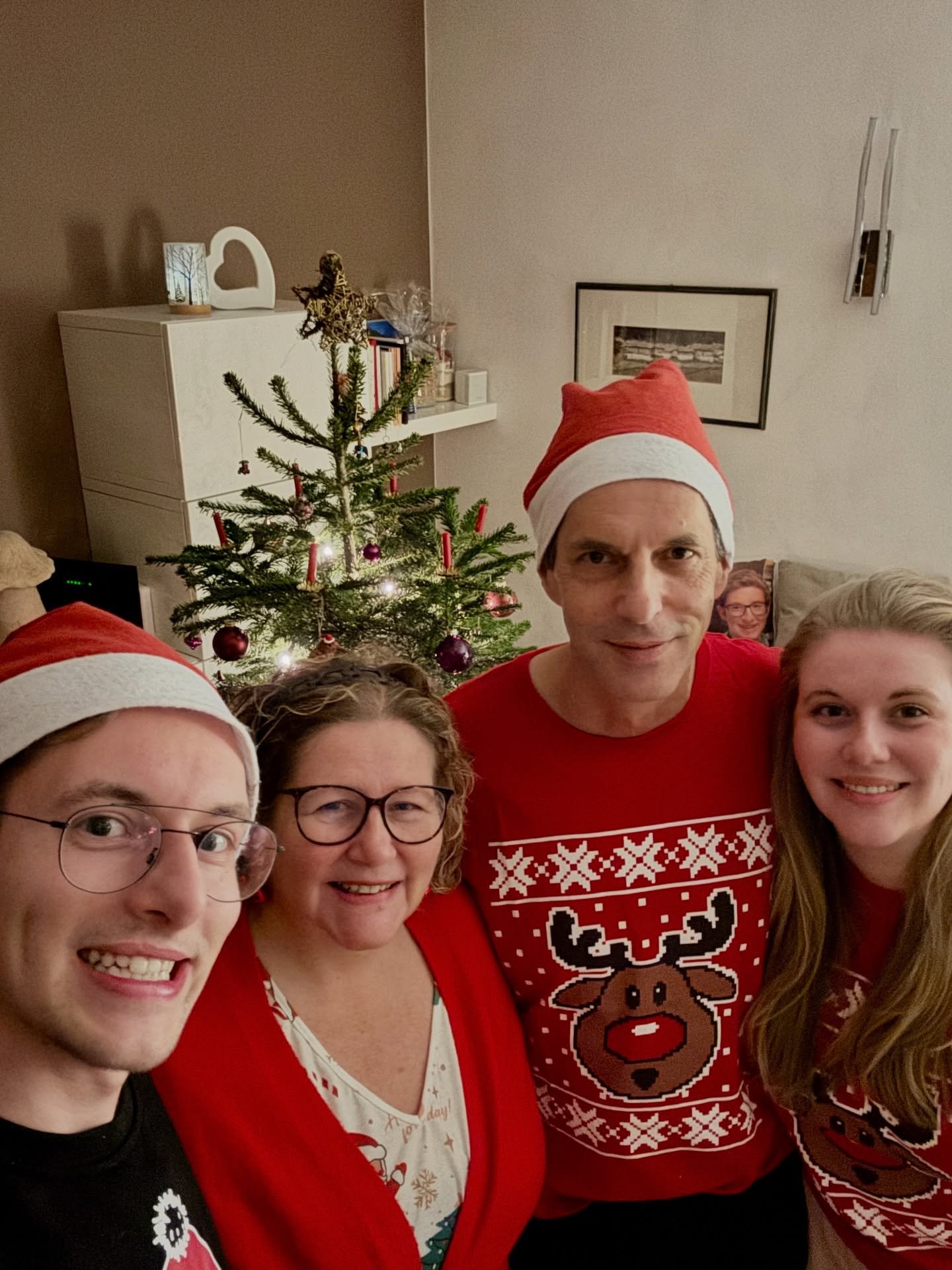 &hellip;back to work tomorrow but for now I&rsquo;m immortalising the special memories from my time at home in Italy on the gram 🥹&hearts;️