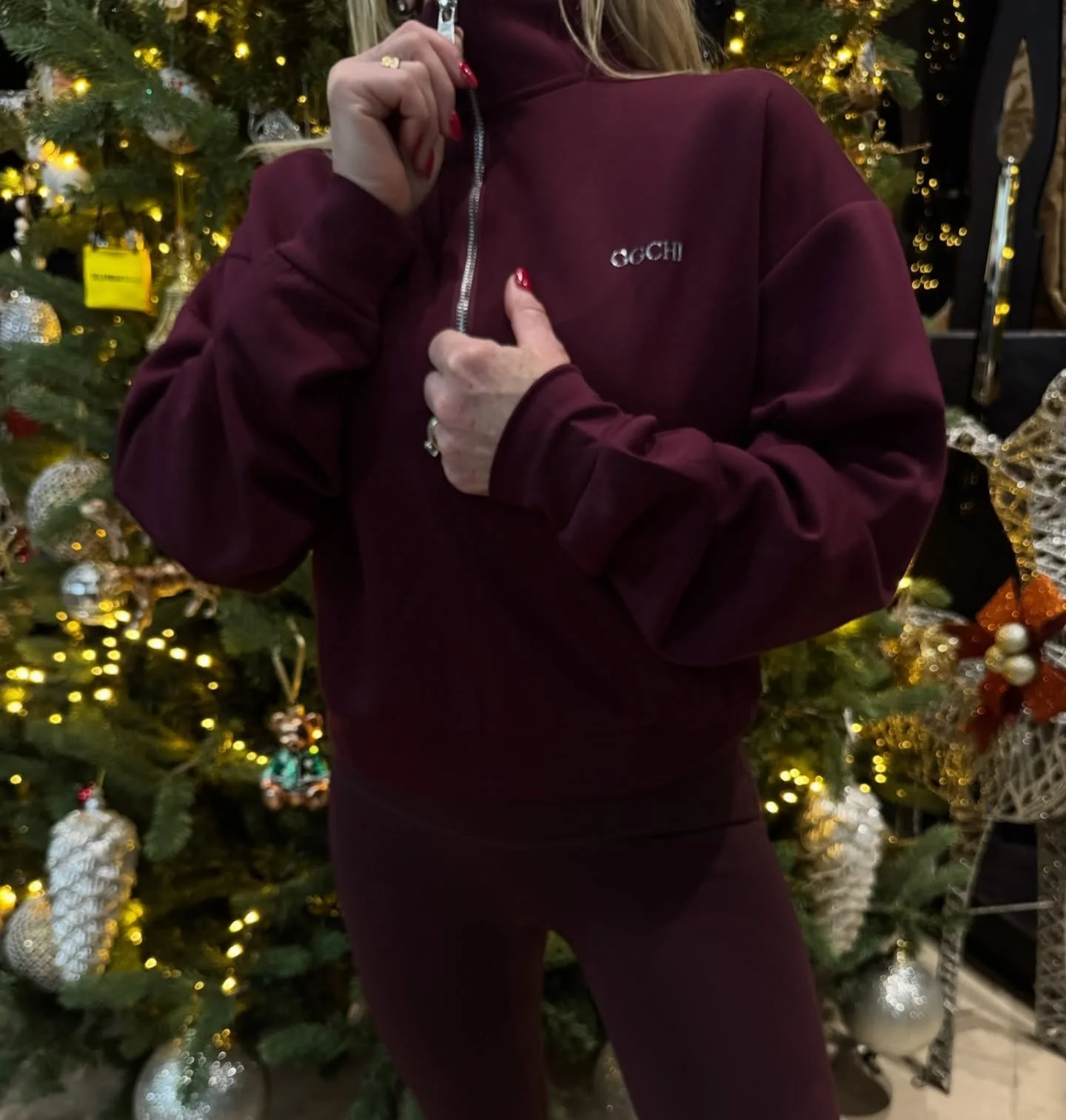 NEW ARRIVALS! 🍒💙
Who&rsquo;s seen our funnels in Cherry and Sapphire?
You loved the classic colours, we had to bring out some festive shades 😍
These are the perfect throw on for on the go, and make for such a good Christmas present.
Available now 