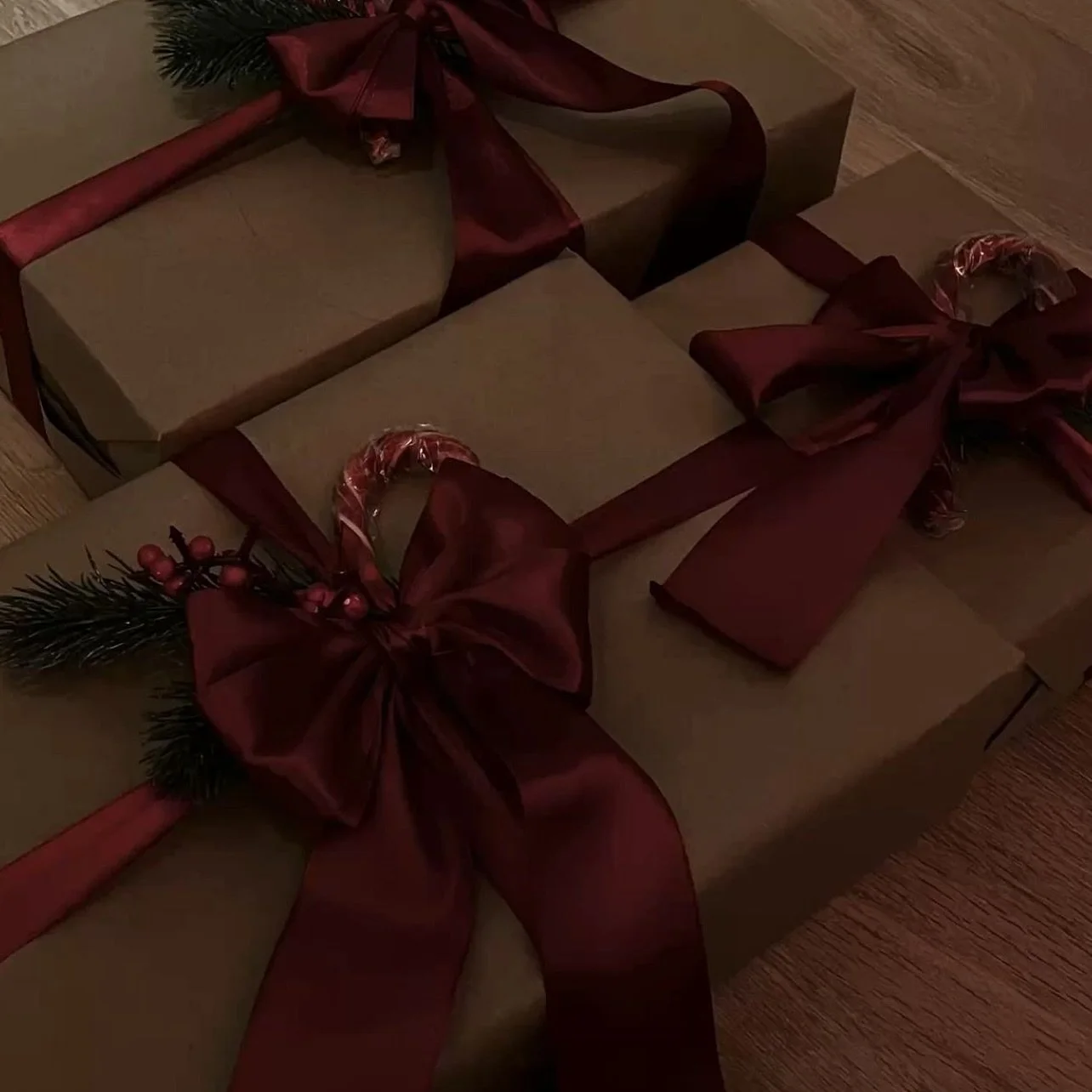 Give the gift of GGHI 🤎 🍒 
Our Black Friday sale is live now, shop our beautiful mocha and berry spice colours now at GGCHI.co.uk!