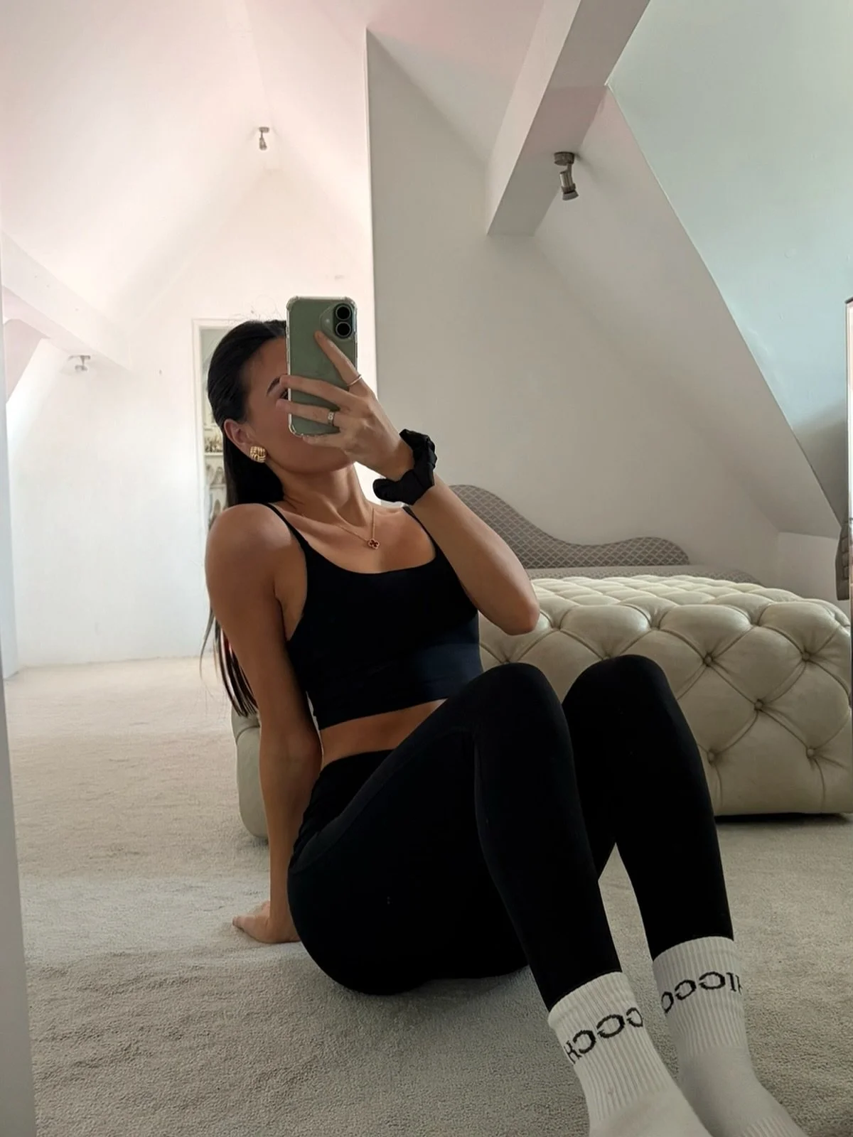 Your favourite set to run all your errands in, the softest and most flattering pieces at GGCHI.co.uk 🖤