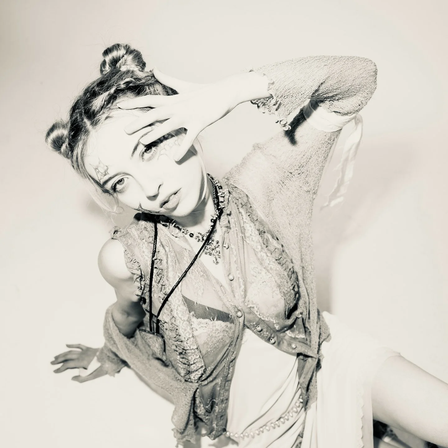 🦷 Tooth Decay 🦷 for @sparkmagazinetx 

Read it at https://sparkmagazinetx.com/Tooth-Decay 🐑🤍

Amazing team ✨
Writer: @victoriakayodee 
Photo: @willxwhit 
Stylists: @waketimeistheworst &amp; @paisleybales 
HMUAs: Grace Joh &amp; @florianahool 
Lay