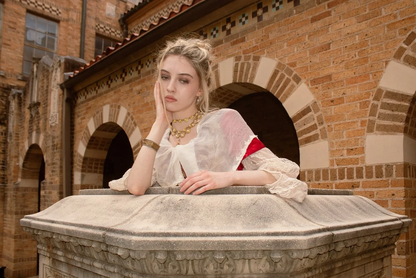 AQUITAINE for @sparkmagazinetx 

Writer: @papier.page 
Photo: @_sofiamalvarez 
Styling: @extending_olivebranch @patsy_tea 
Dress: @swag.giirll 
HMUA: Zaida Araya
Magazine Layout: @_sarahdavid_ 
Video: @haha_dats_funny