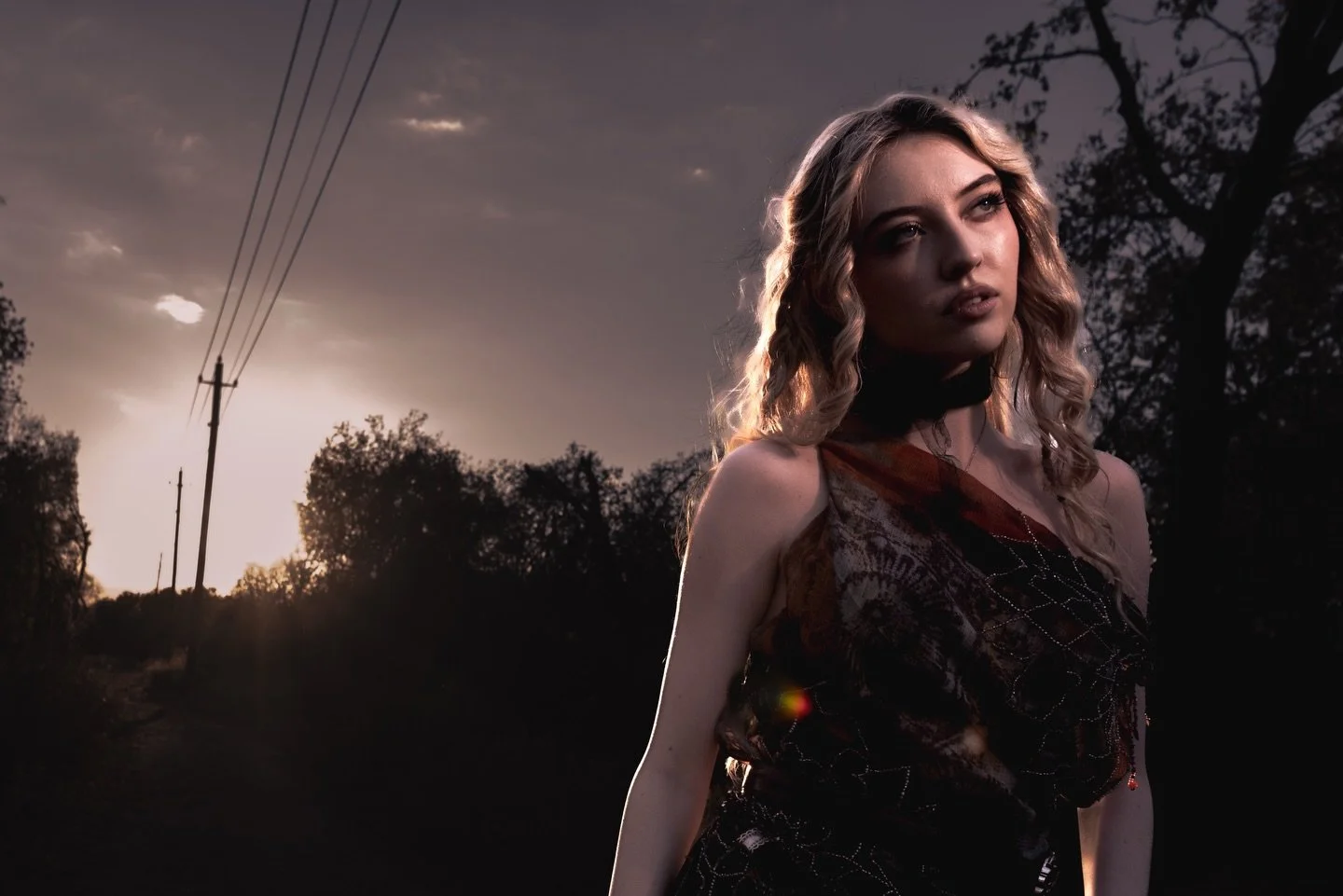 More of a pretend the sunset is sunrise person 🌞

photo @travtakes 
layout @hennachevrolettattoo 
styling @slilisaurus @thematchaboy
models @ooschiller &amp; mwah
hmua @jaishri.ramesh

chance won&rsquo;t come by the river
for @sparkmagazinetx