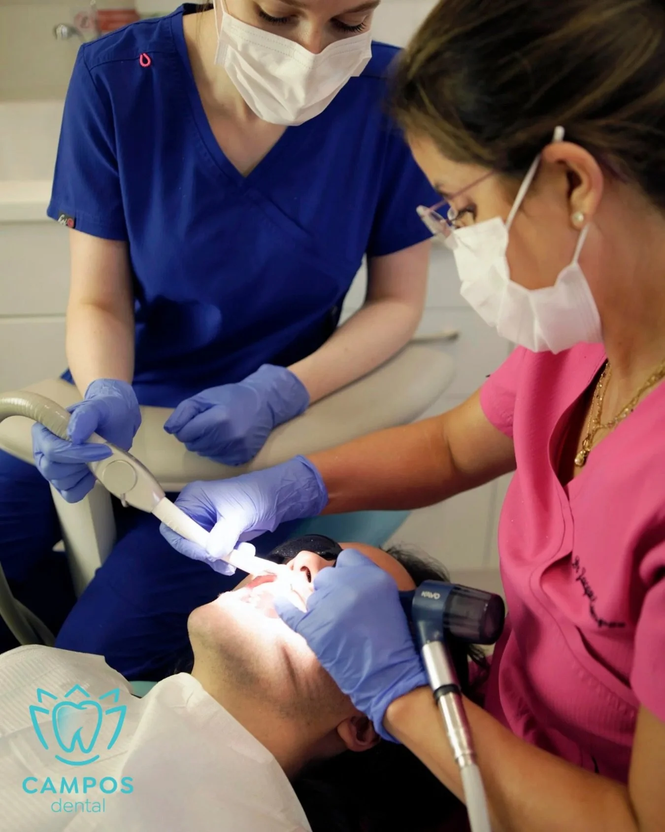 ✨ Dreaming of a flawless, natural-looking smile? 

At Campos Dental, we specialise in Porcelain Veneers&mdash;the ultimate cosmetic solution to enhance your smile! Whether you&rsquo;re looking to:
💎 Brighten deep stains
💎 Fix minor chips or gaps
💎